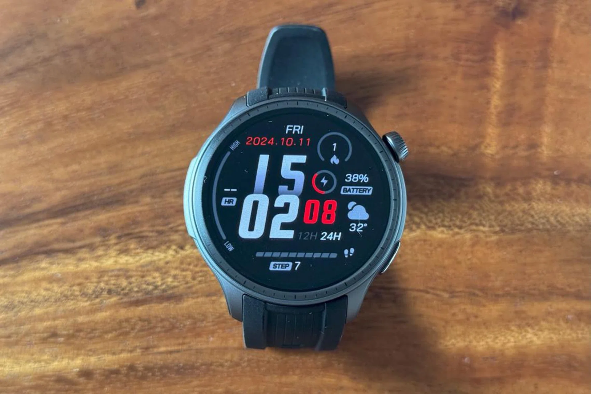 The Amazfit Balance smartwatch. Photo: HWZ