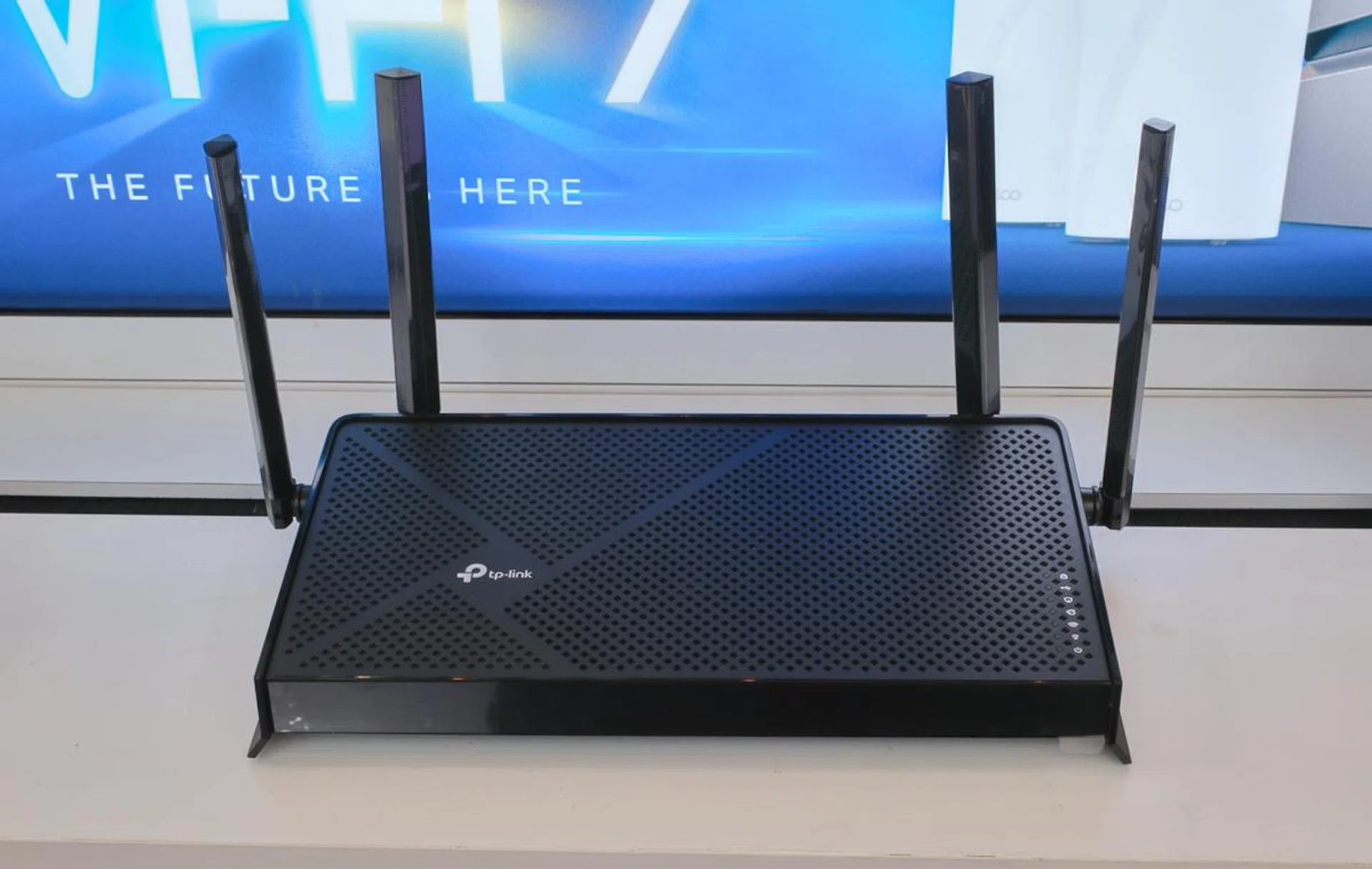 The TP-Link BE3600 router. Photo: HWZ