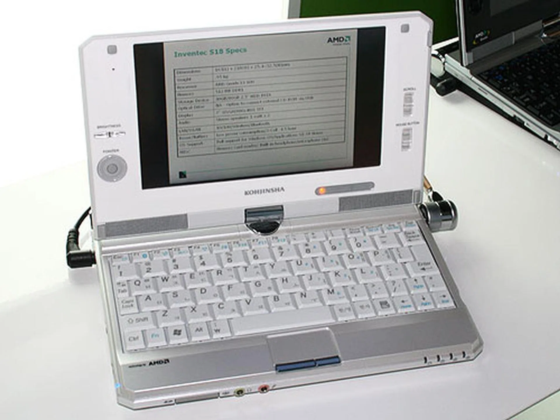  AMD is also promoting their solutions for the UMPC market. This Inventec S18 UMPC is based on the AMD Geode LX 800 processor and it comes with 512MB of DDR memory and a 40/80GB PATA 2.5-inch hard disk drive.  