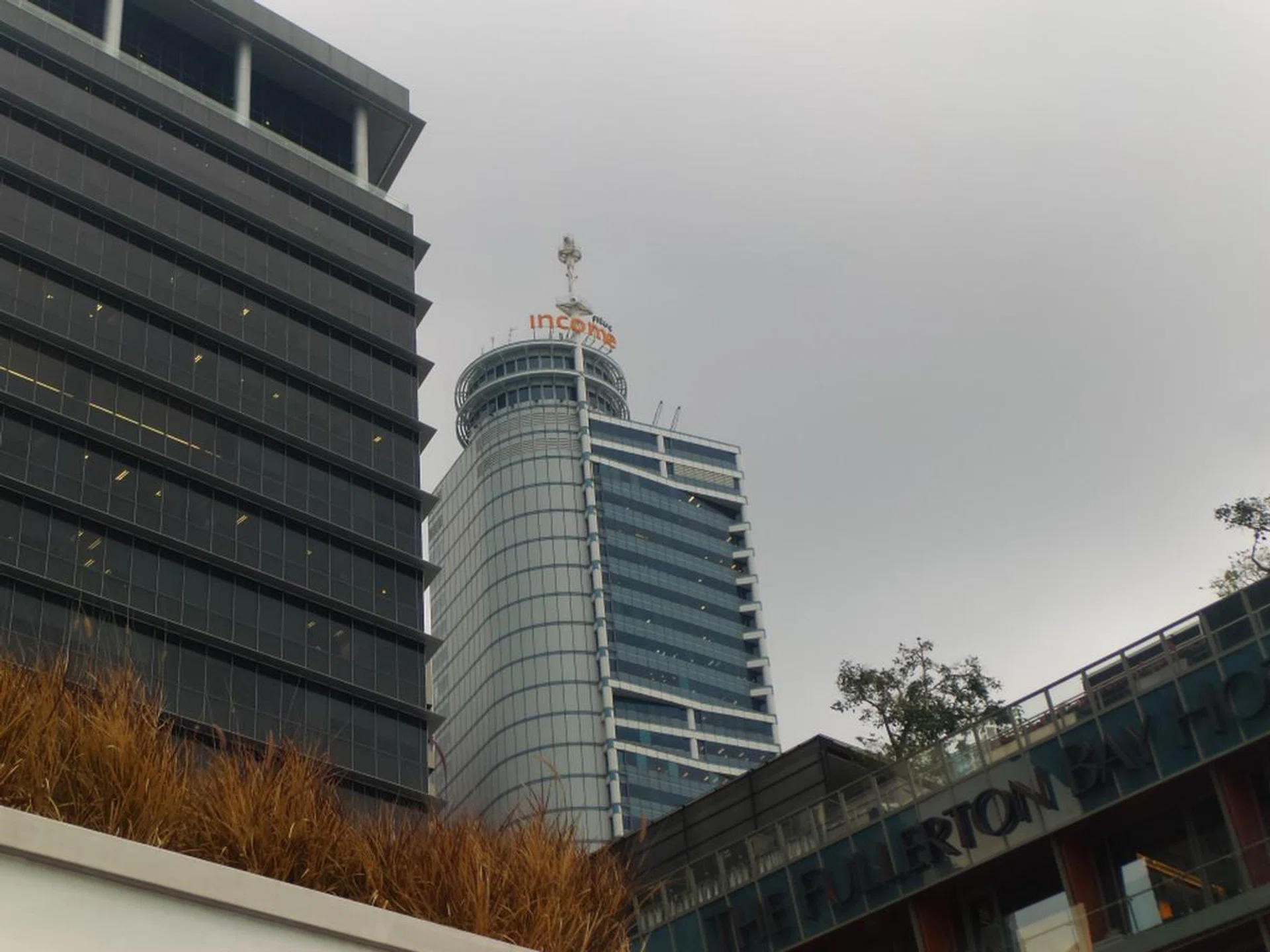 Normal day time shot using Auto mode. <br> f/3.9 at 54mm, 1/60 sec, ISO 50