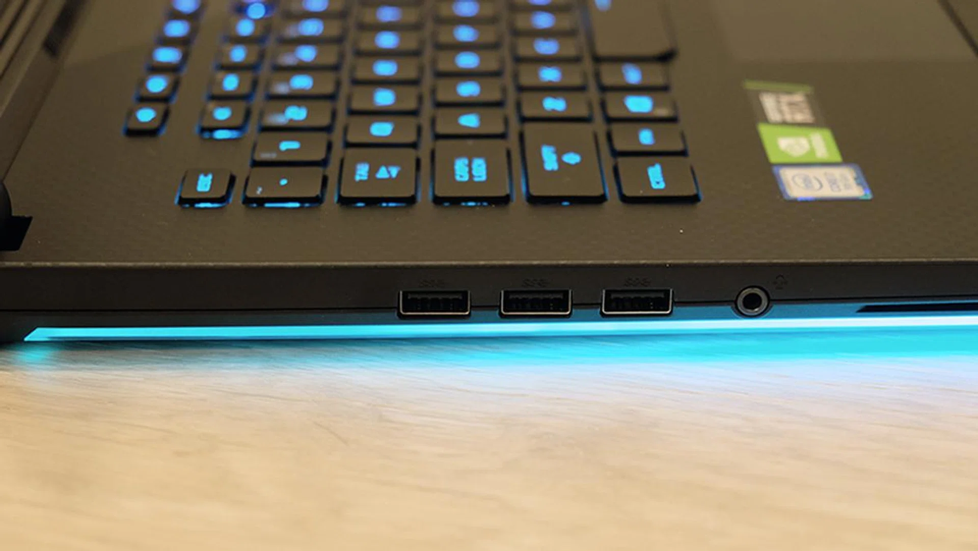 ASUS ROG Strix Scar III