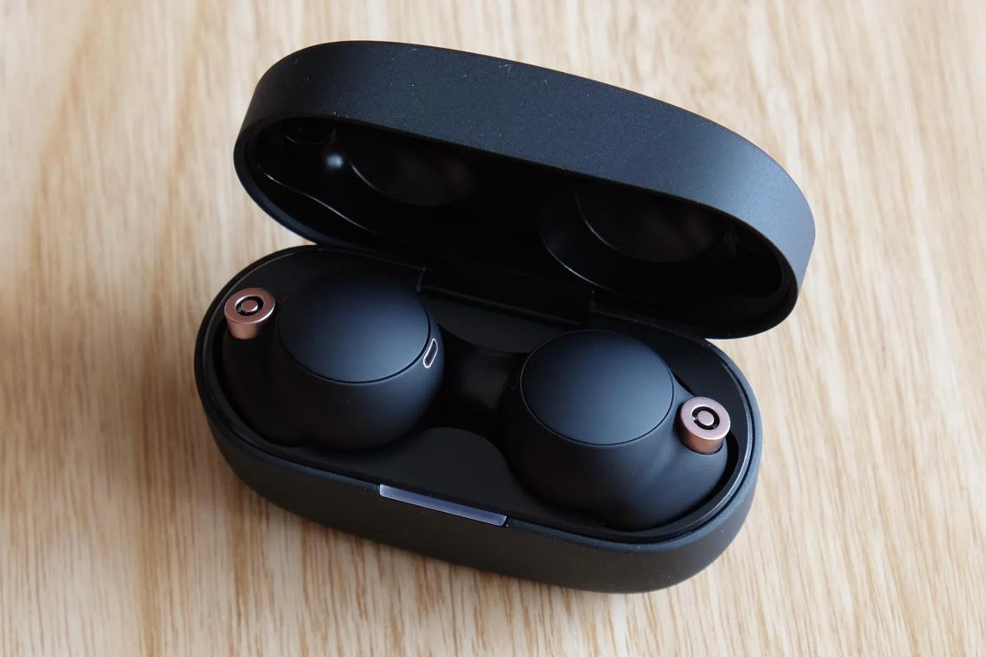 The WF-1000XM4 has been completely redesigned. Not only are the earbuds more compact, so is the charging case.