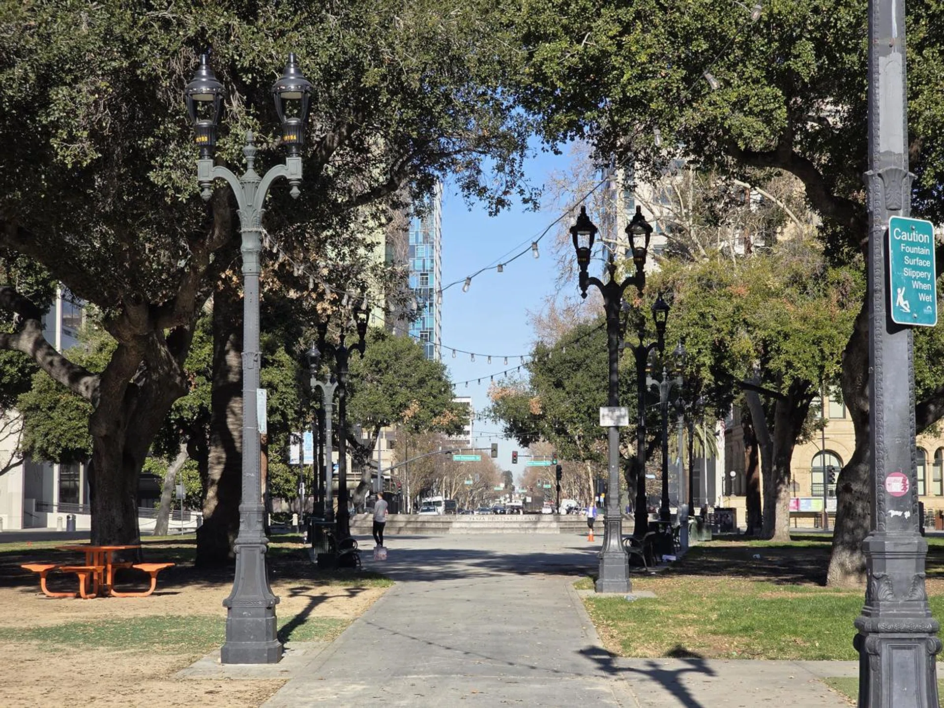 3x zoom. Photo: HWZ.