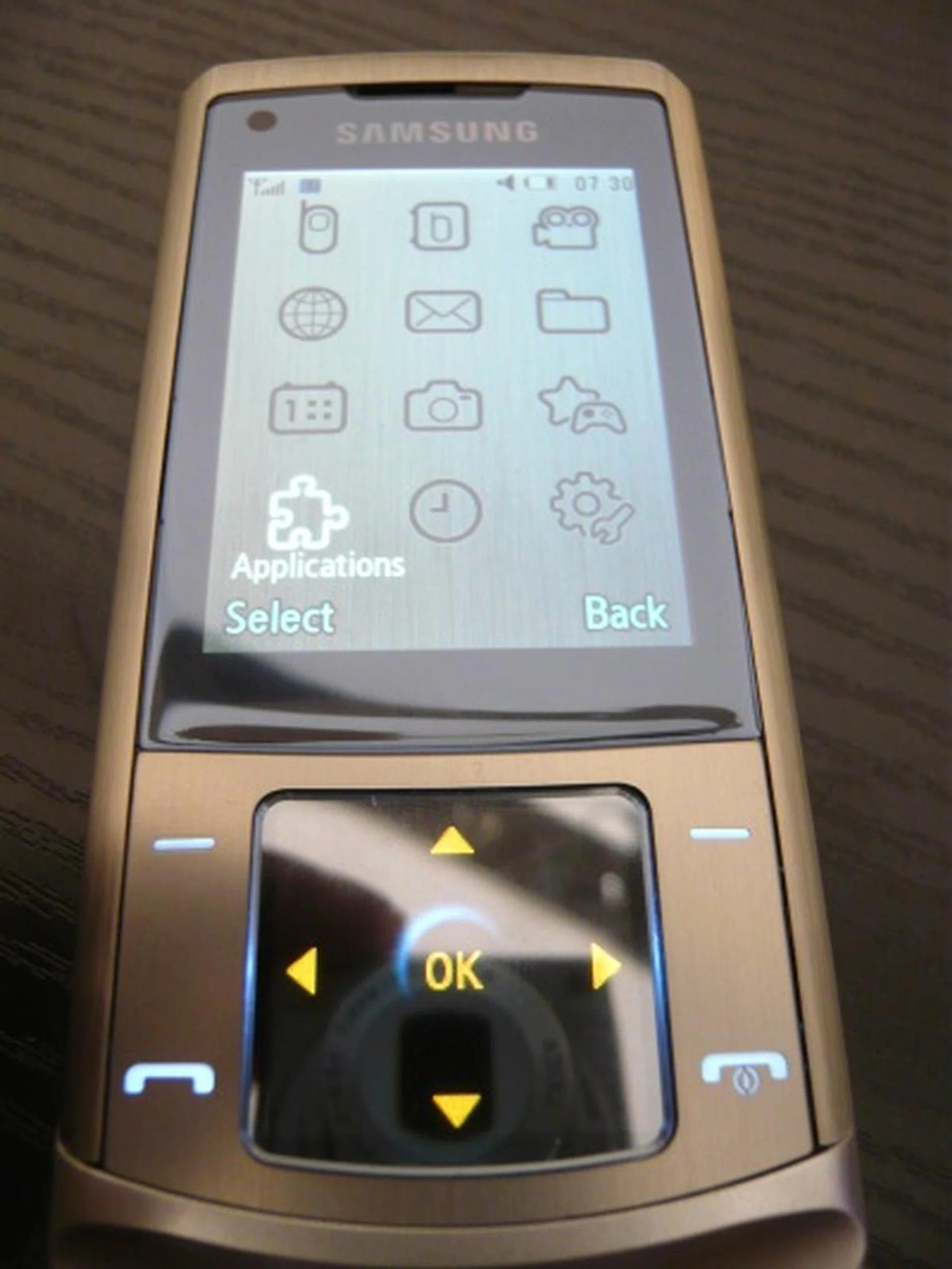Special Preview: Samsung Soul | HardwareZone Singapore