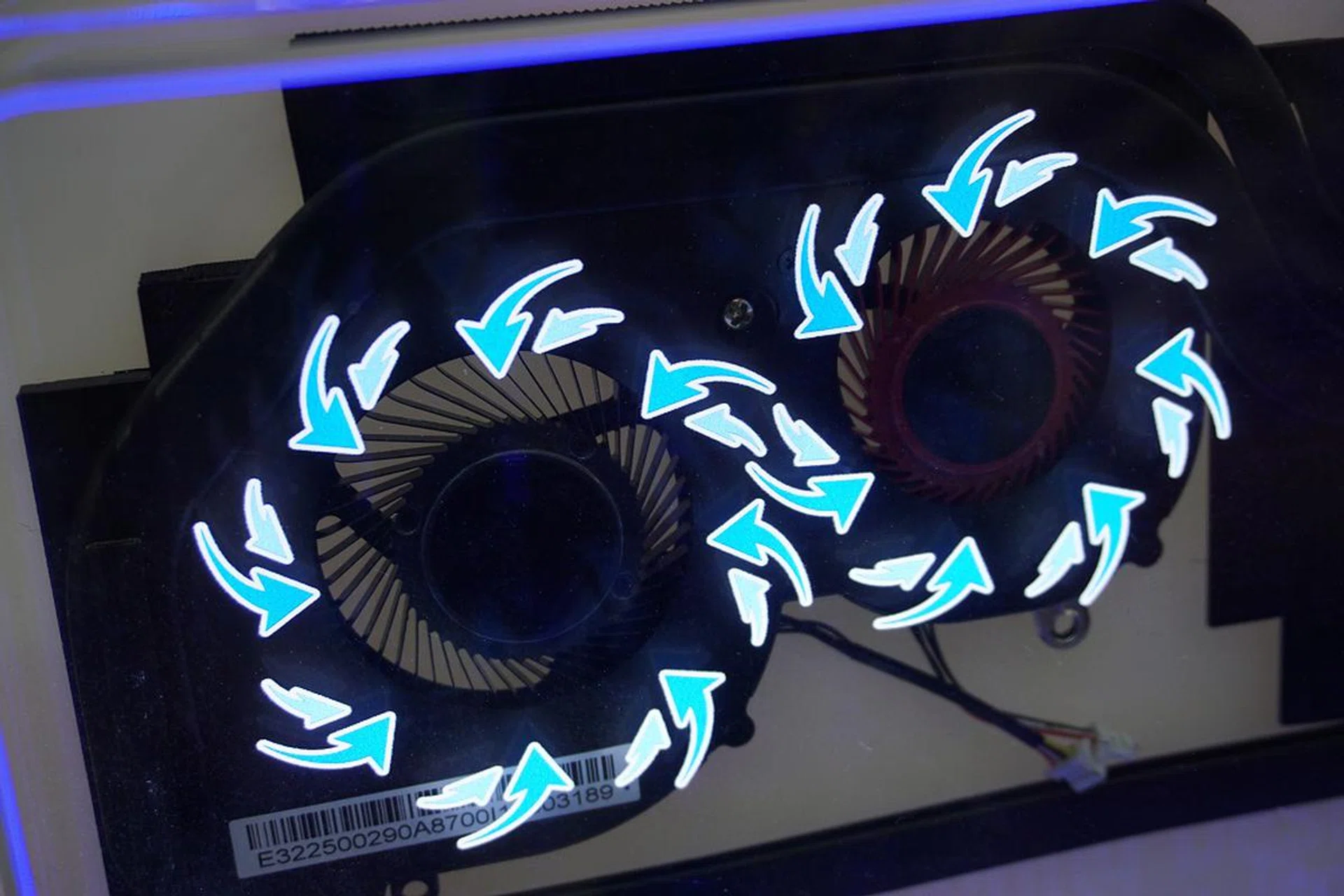 A closer look at the 47-blade fan with 0.2mm thin fins.