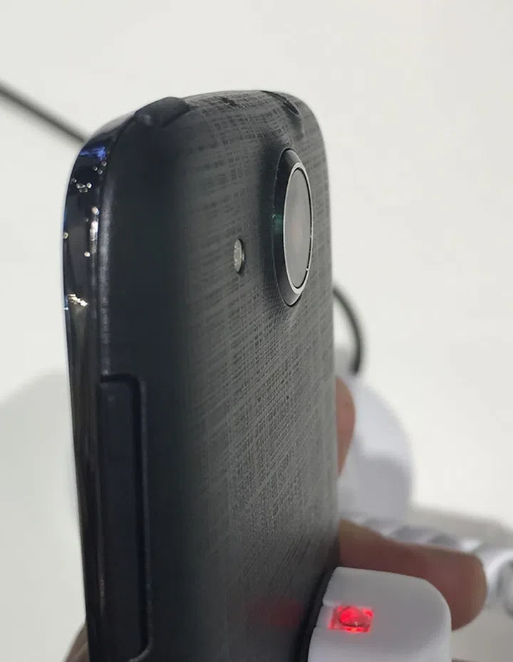 There's quite a prominent camera bump on the Liquid Jade Z.