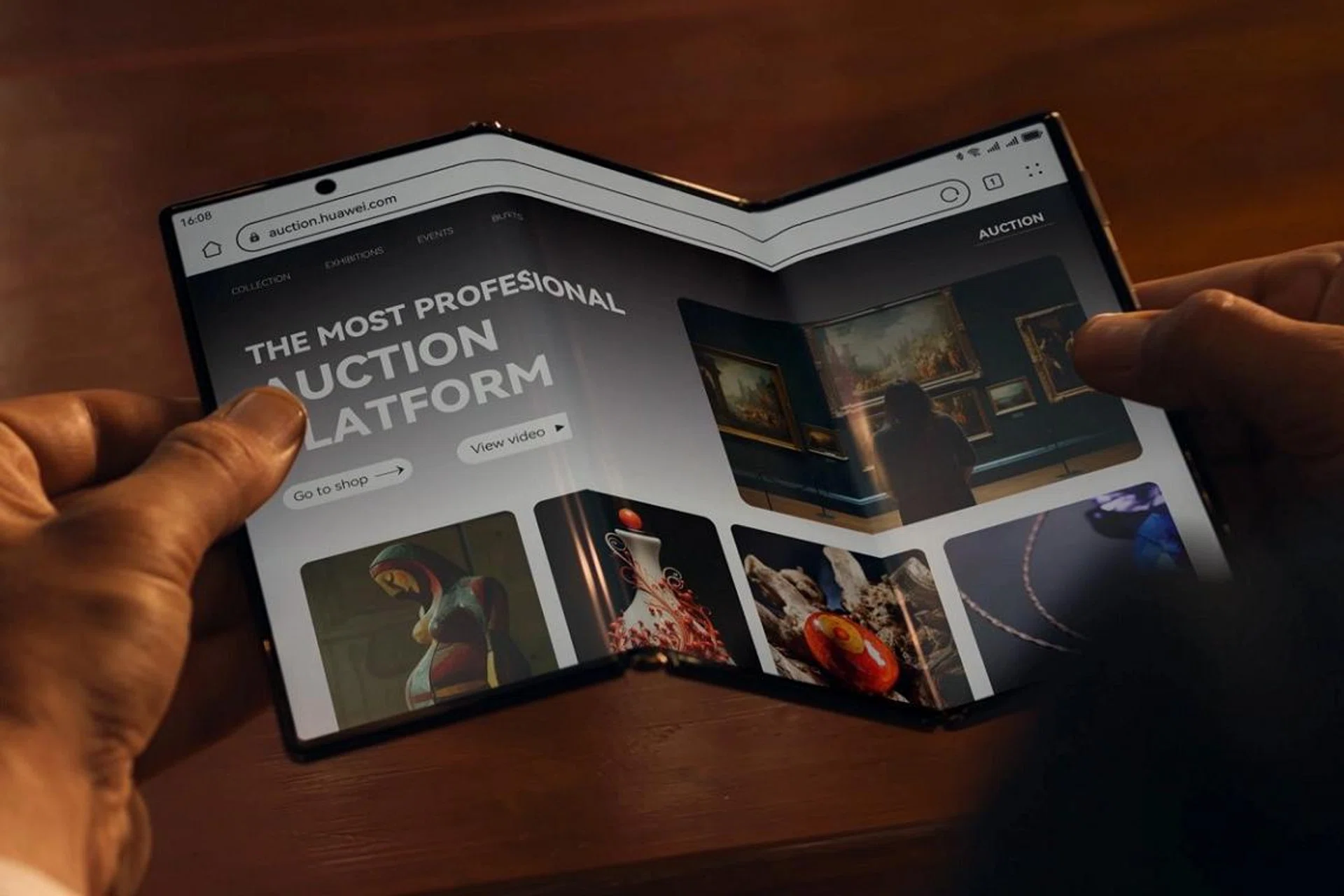A 10.2-inch display is nothing to sneer at! Photo: Huawei. 