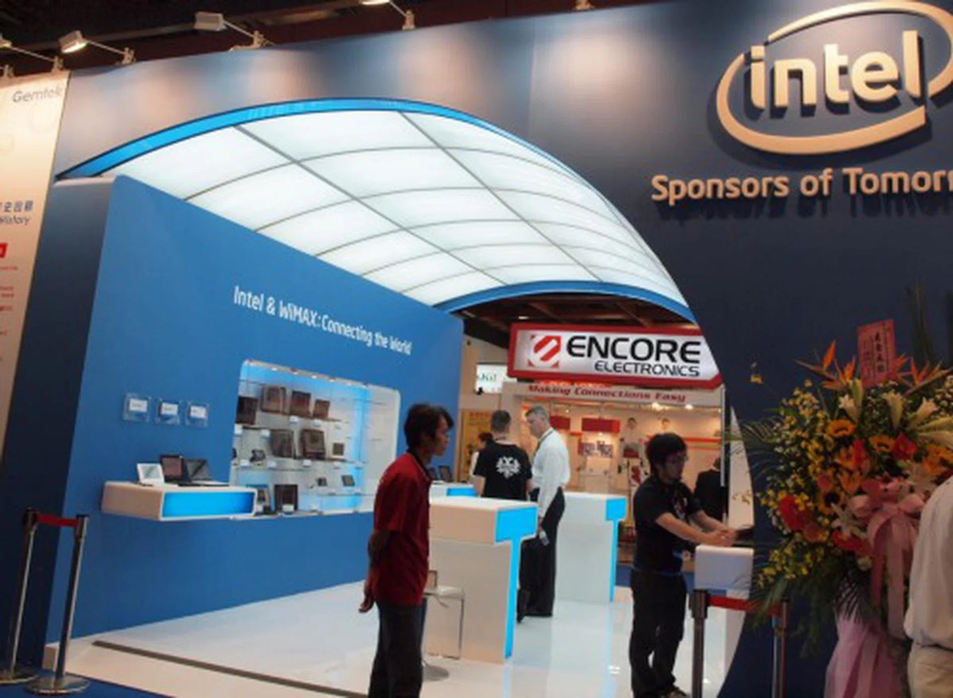  Intel's WiMAX-centric solutions booth.  