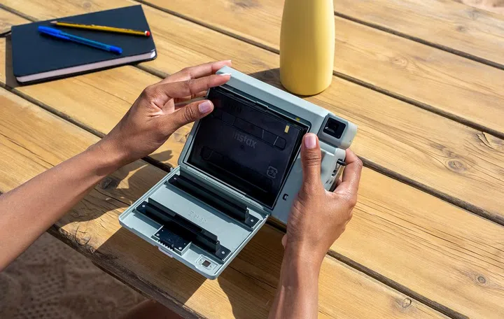 The camera uses the Wide Film. (Image Source: Fujifilm) 