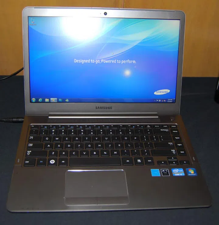 14-inch Samsung Series 5 Ultra notebook. Take note of the oversized, but non-clickable trackpad. 
