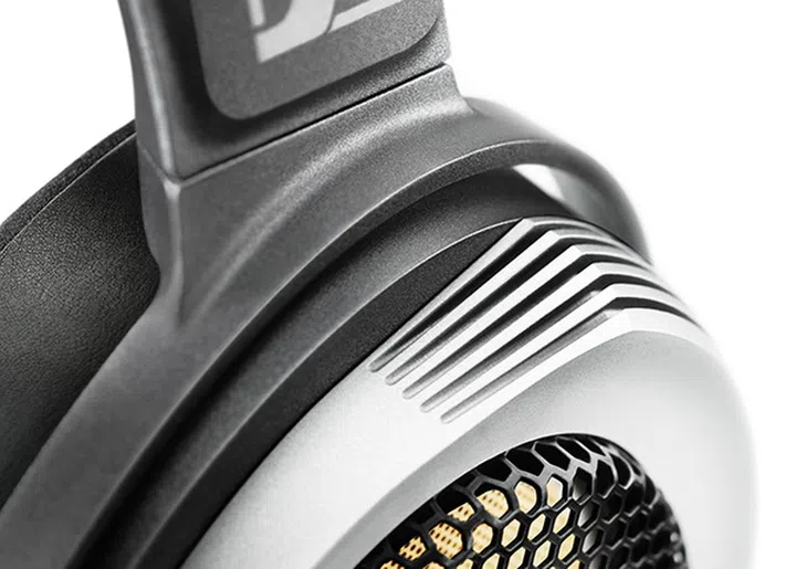 Not only do these grills give the Orpheus an updated look, they also act as heat sinks to keep the set cool.