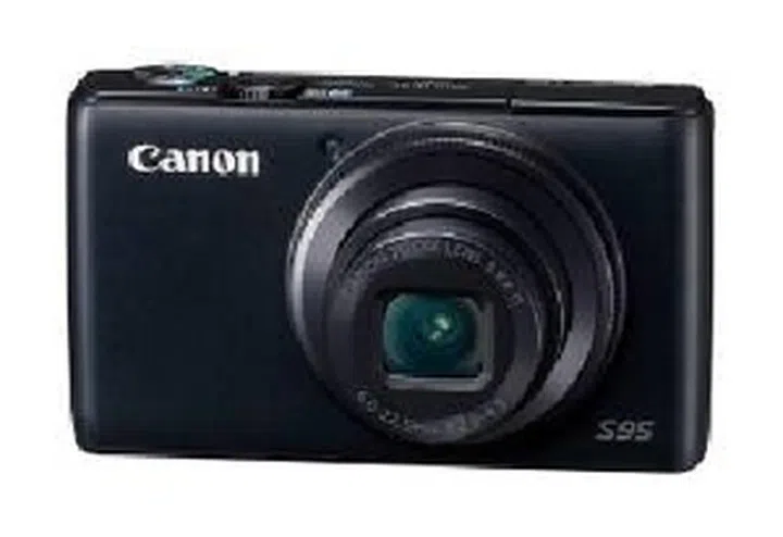 Back and Better Than Ever: The Canon PowerShot S95 | HardwareZone