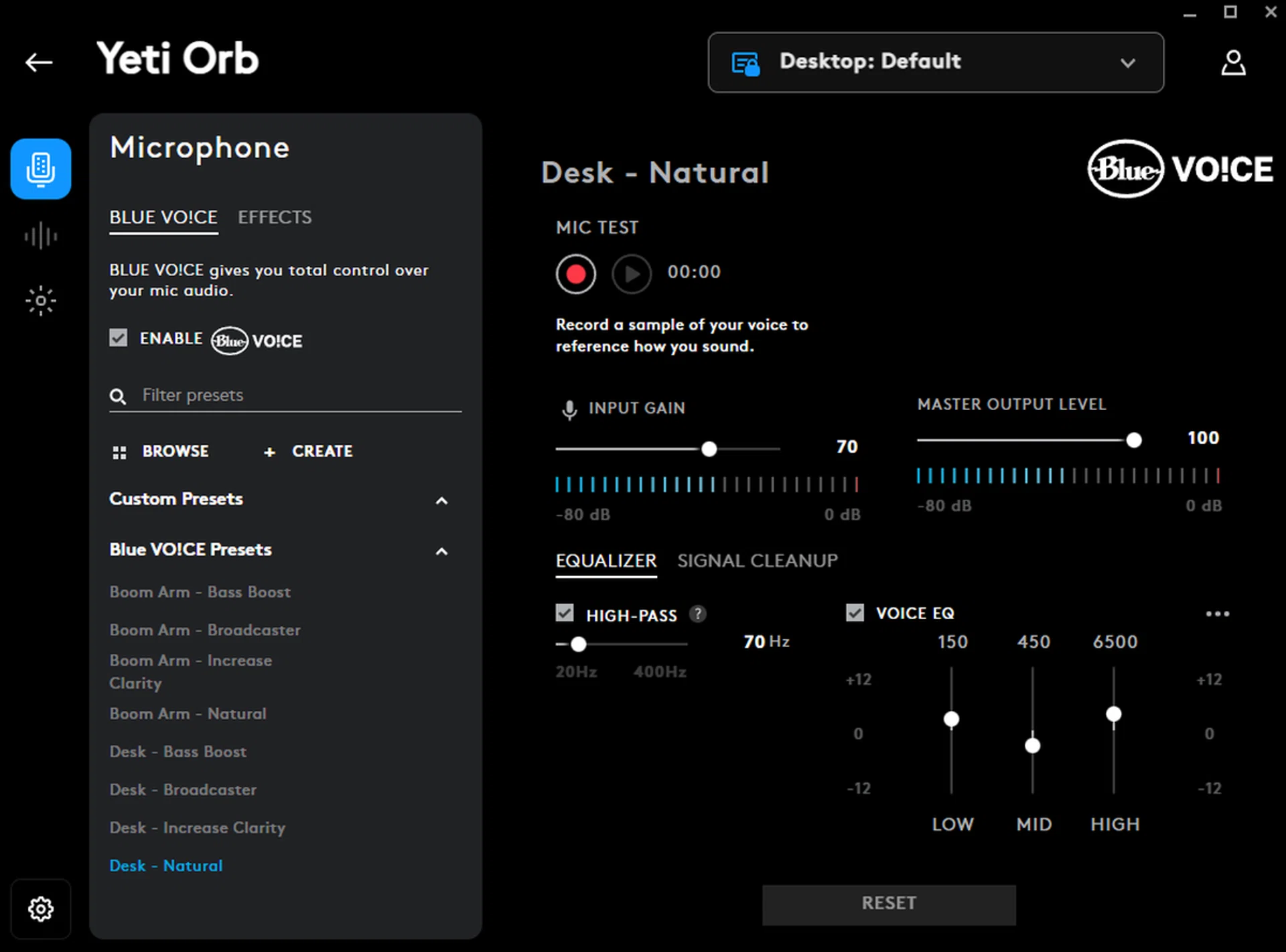 Without any physical buttons on the mic, all settings have to be done via the G Hub software.