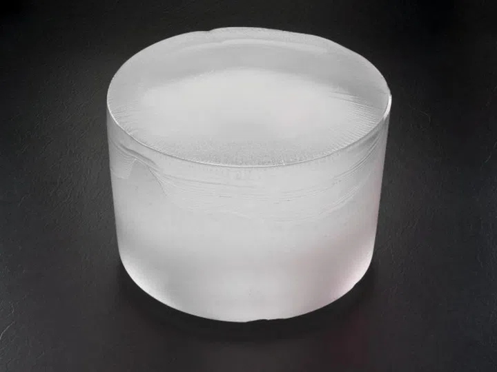 Synthetic sapphire crystal is colorless, but has all the toughness of a natural sapphire. <br>
Image Source: GT Advanced Technologies