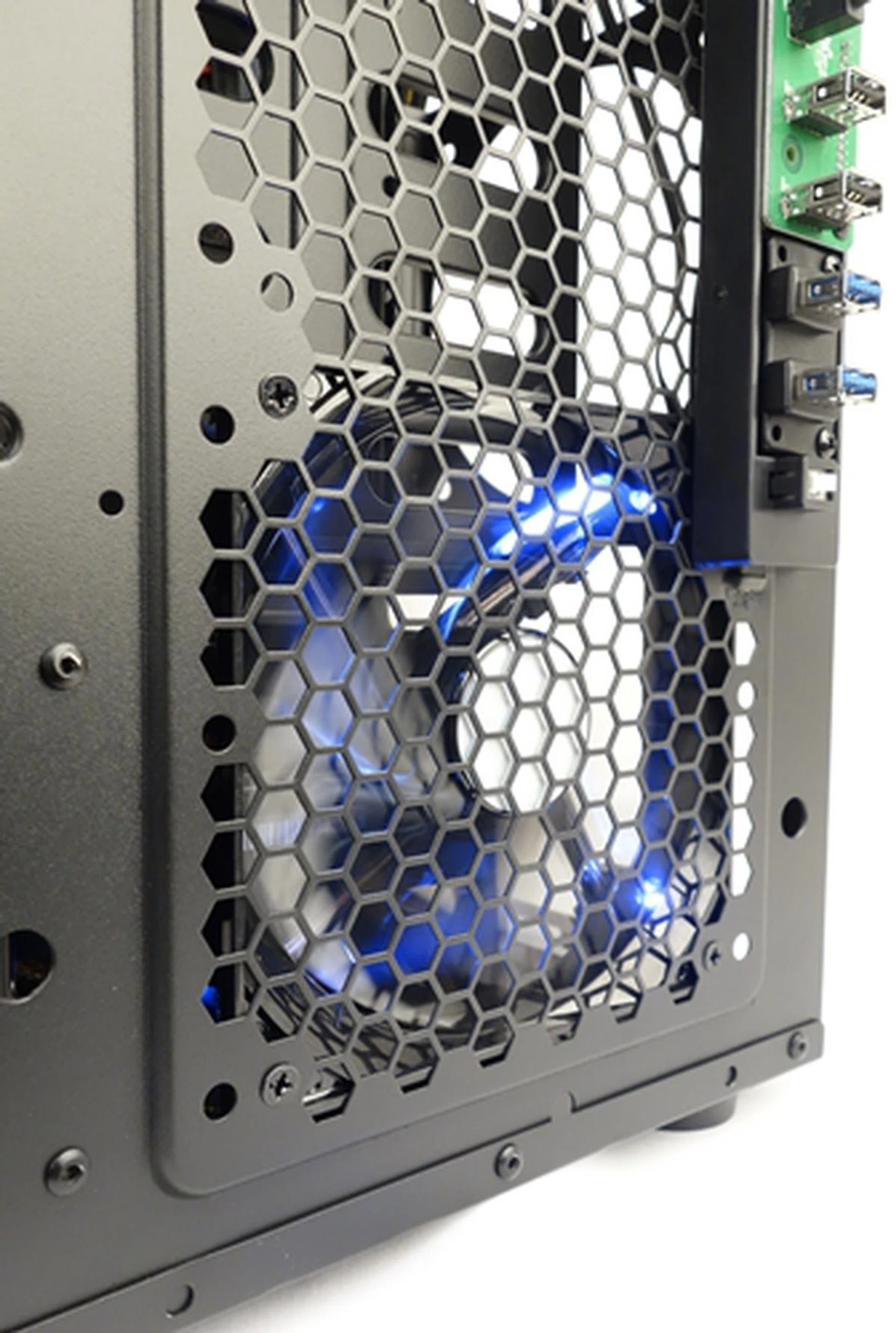 The front 120mm intake Xtraflow fan operating with its white LED turned on.