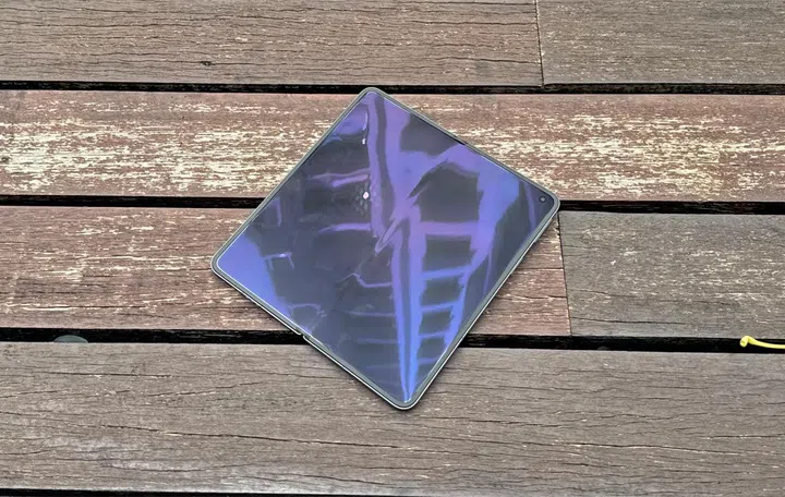 OPPO Find N5. Photo: HWZ.