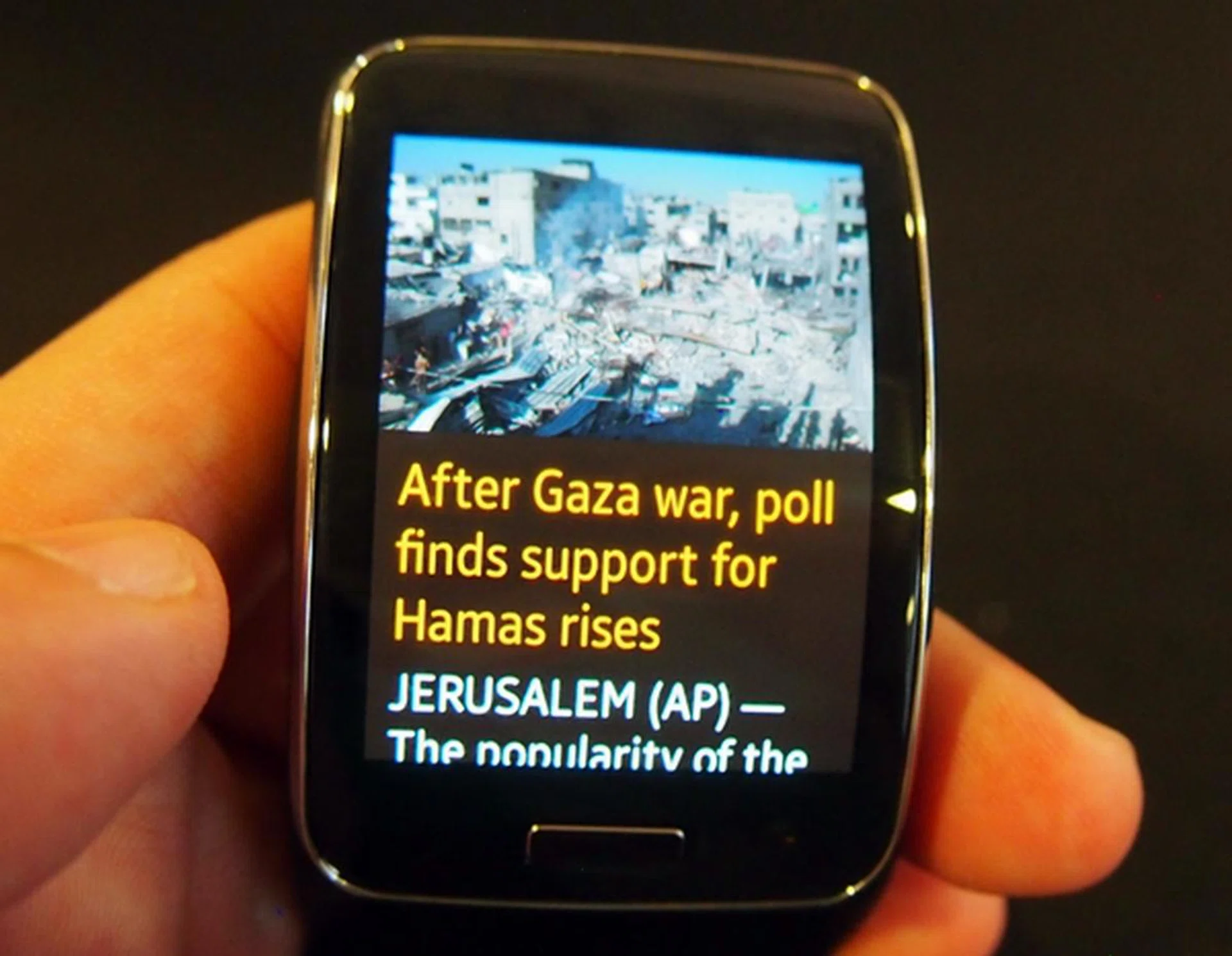Individual articles from the content providers support both images and text.