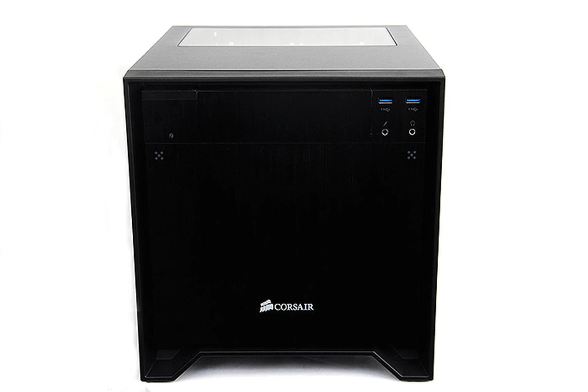 The Obsidian Series 250D is Corsair's first Mini-ITX casing.