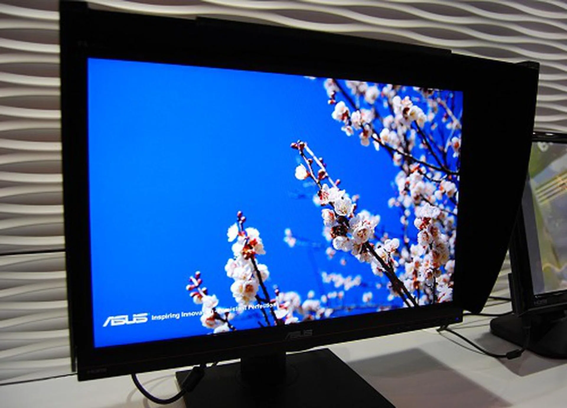 For professionals, meet the PA246Q, an IPS panel based monitor, 1920 x 1200 pixels resolution, 50,000:1 contrast ratio, 6ms response time, wide color gamut support (Adobe RGB), pivot, swivel, tilt, height adjustment functions and comes with a built-in USB hub and a card reader.
