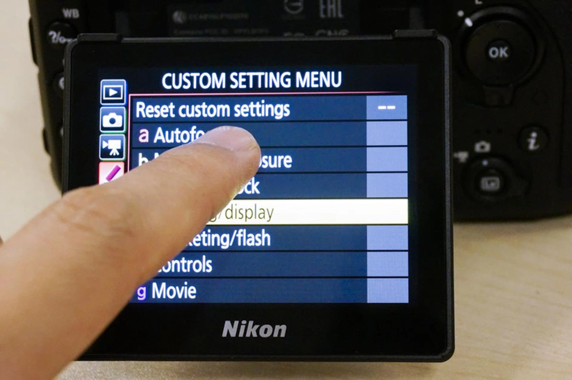 Now you can use touch to navigate all the menus of the camera.