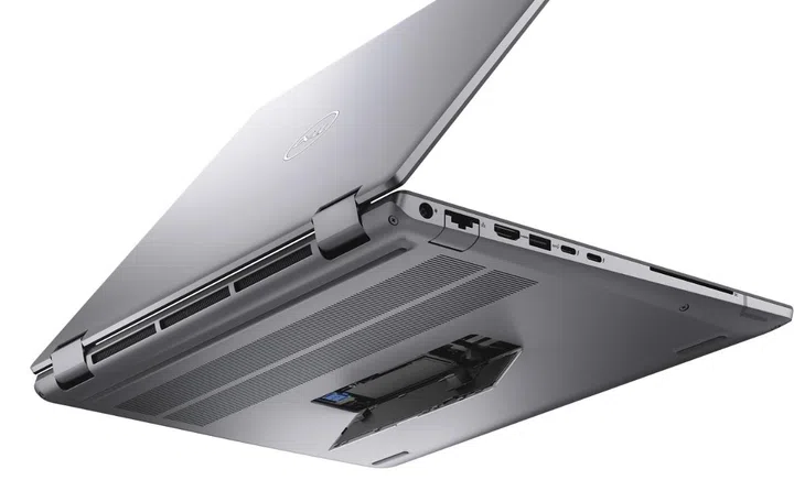 The new CAMM memory module. Image source: Dell. 