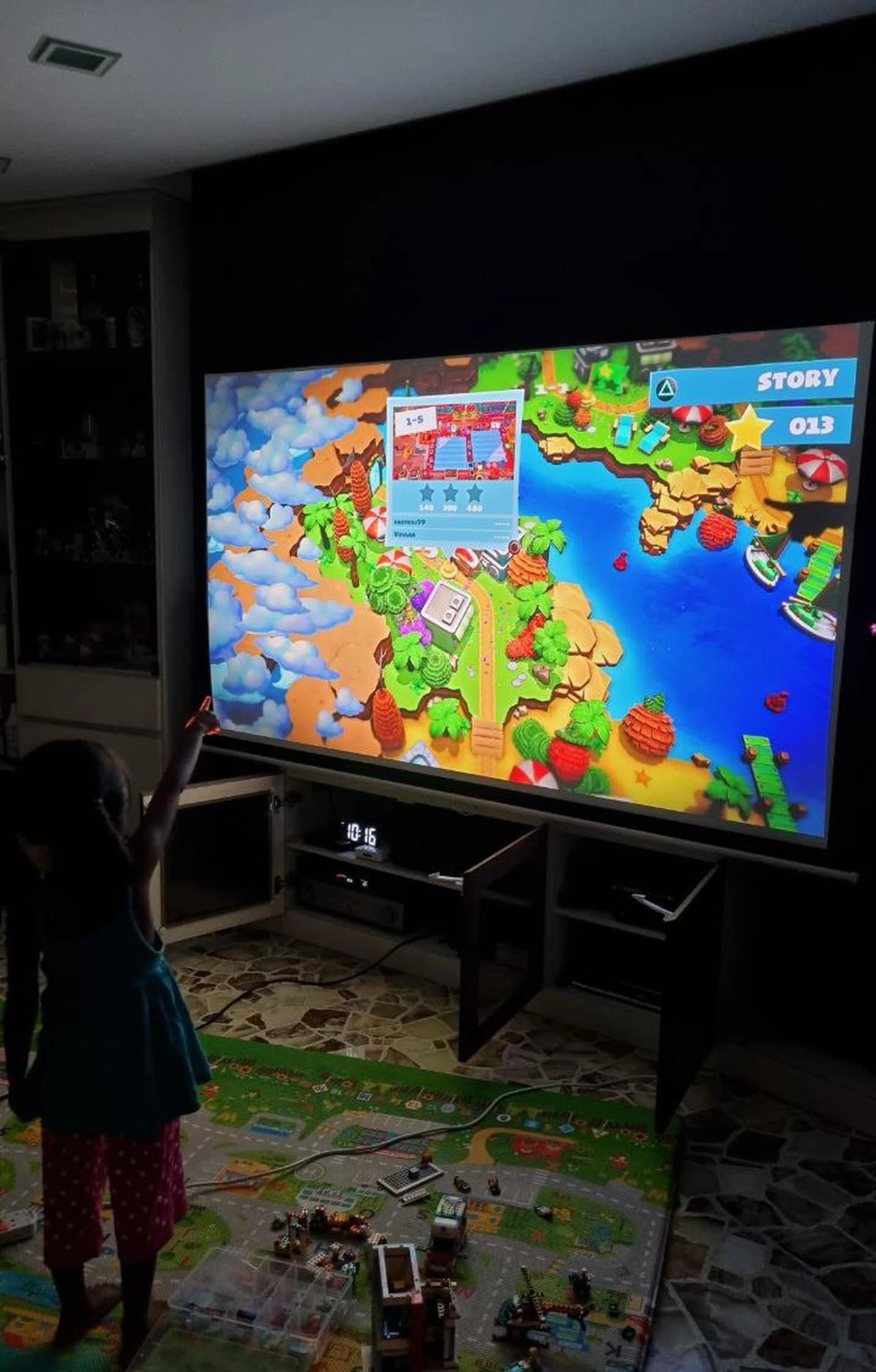 Gaming on the big screen is simply breathtaking with a projector when you've a large wall or screen to project on. Photo: HWZ.