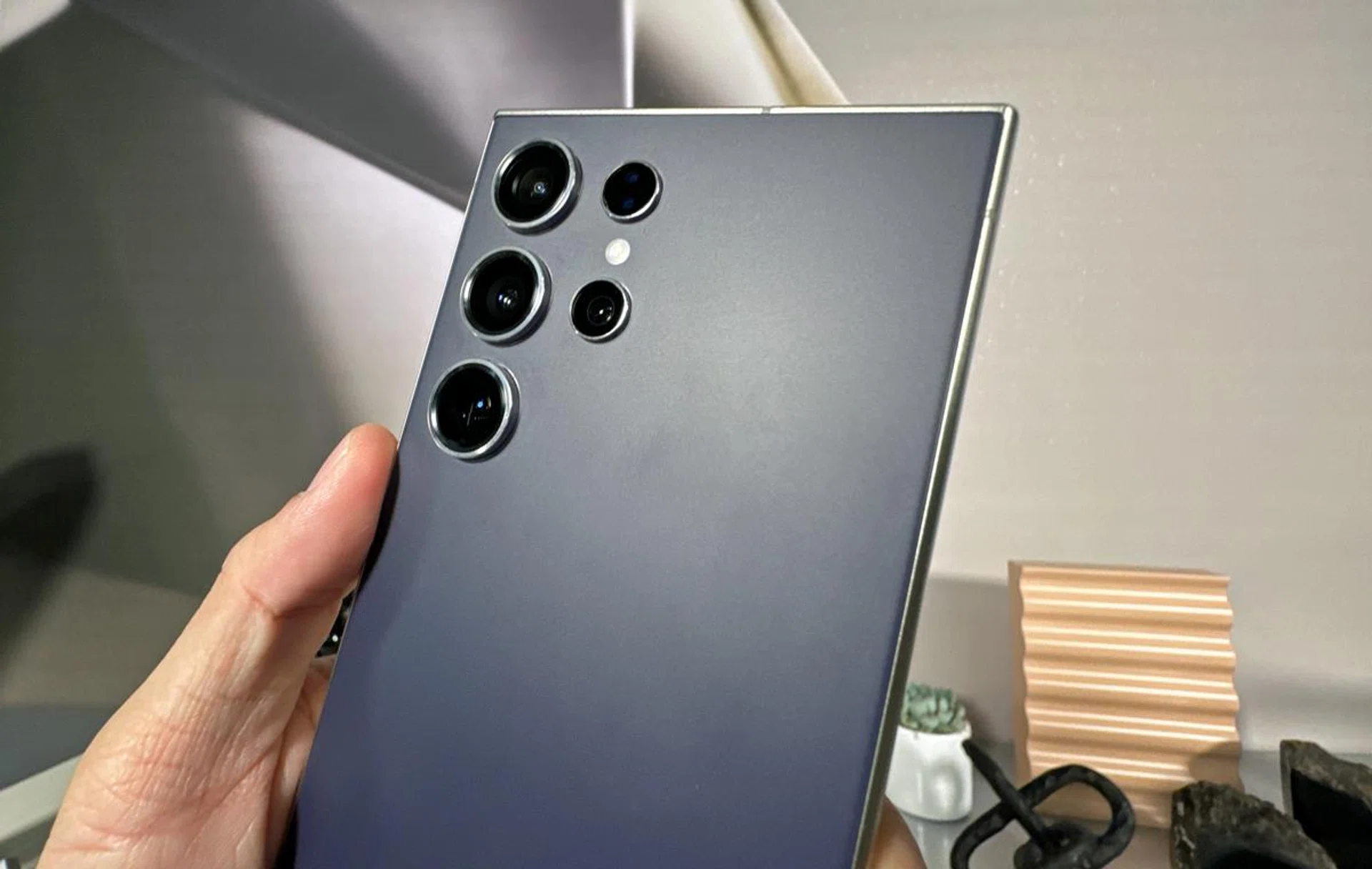 Rear cameras of the Samsung Galaxy S24 Ultra.