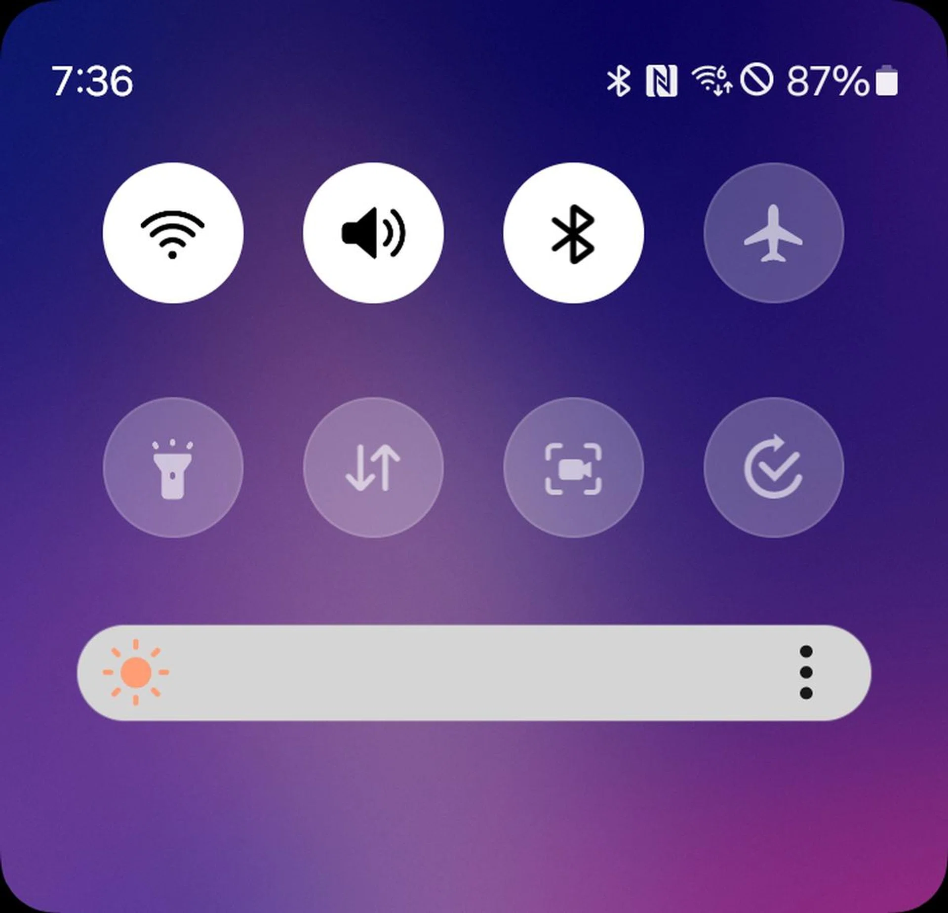 Samsung Galaxy Z Flip6. Photo: HWZ.