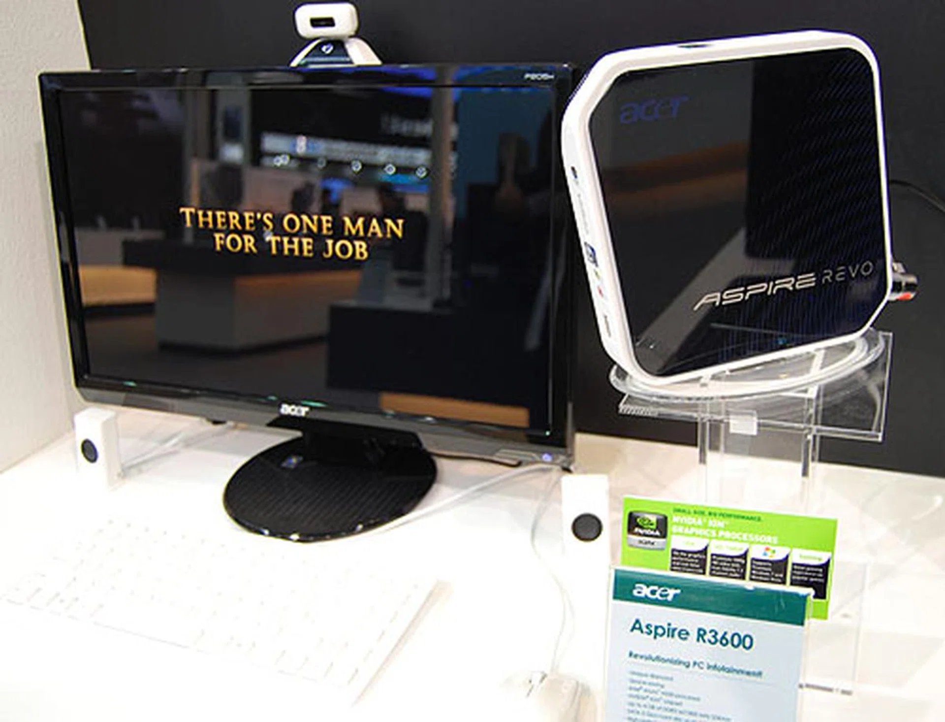 And here of course is the AspireRevo, which we have reviewed previously and is simply the Atom paired with the NVIDIA Ion.