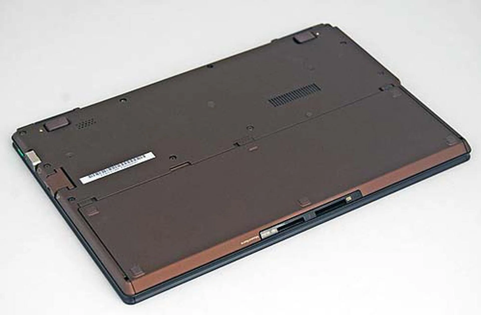 Retaining a clean flushed back is the Sony VAIO X with no upgrade options.