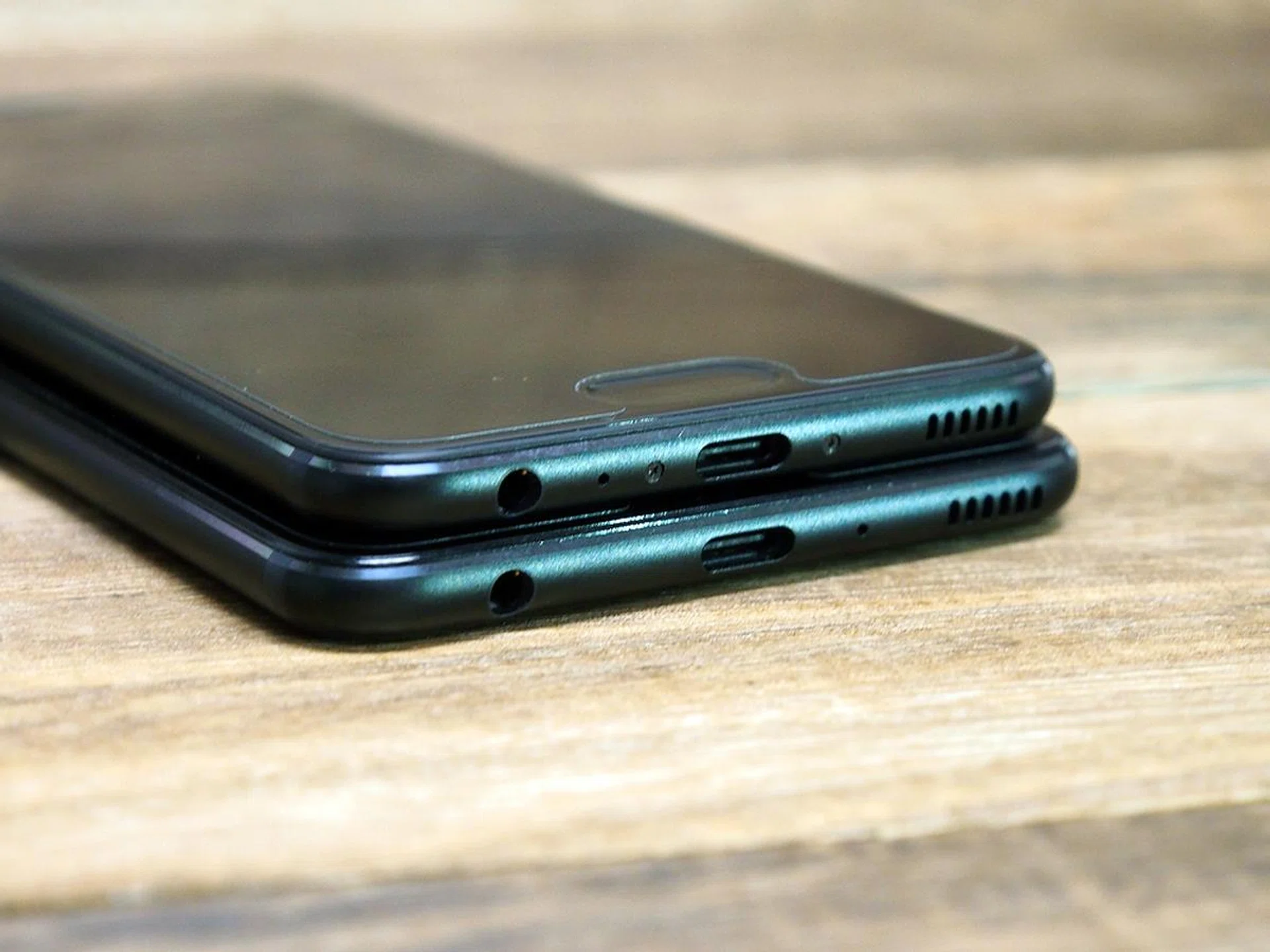 3.5mm audio ports, anyone?