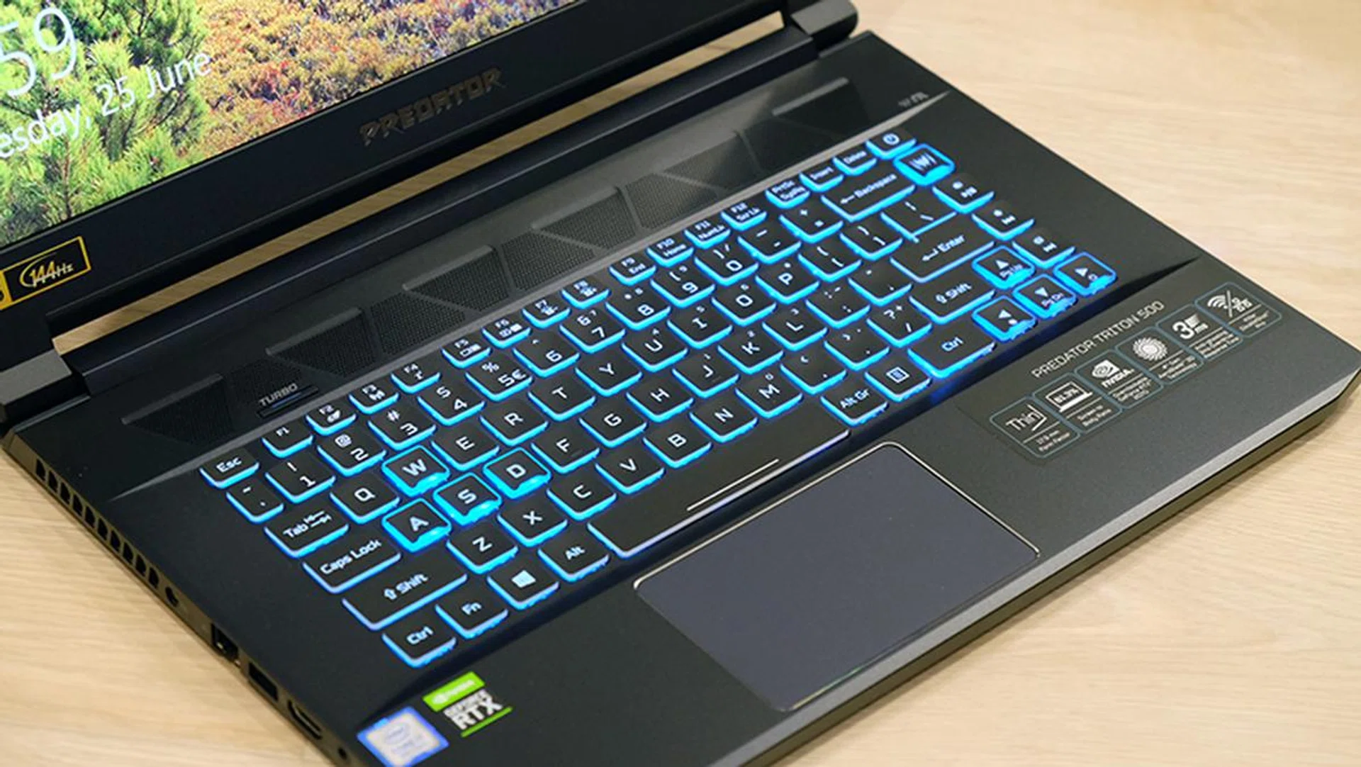 Acer Predator Triton 500