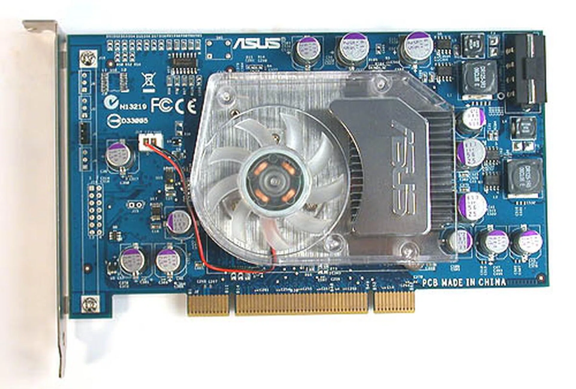 This was one of the world's first dedicated physics processing units. Looks like any other low-range graphics card doesn't it?