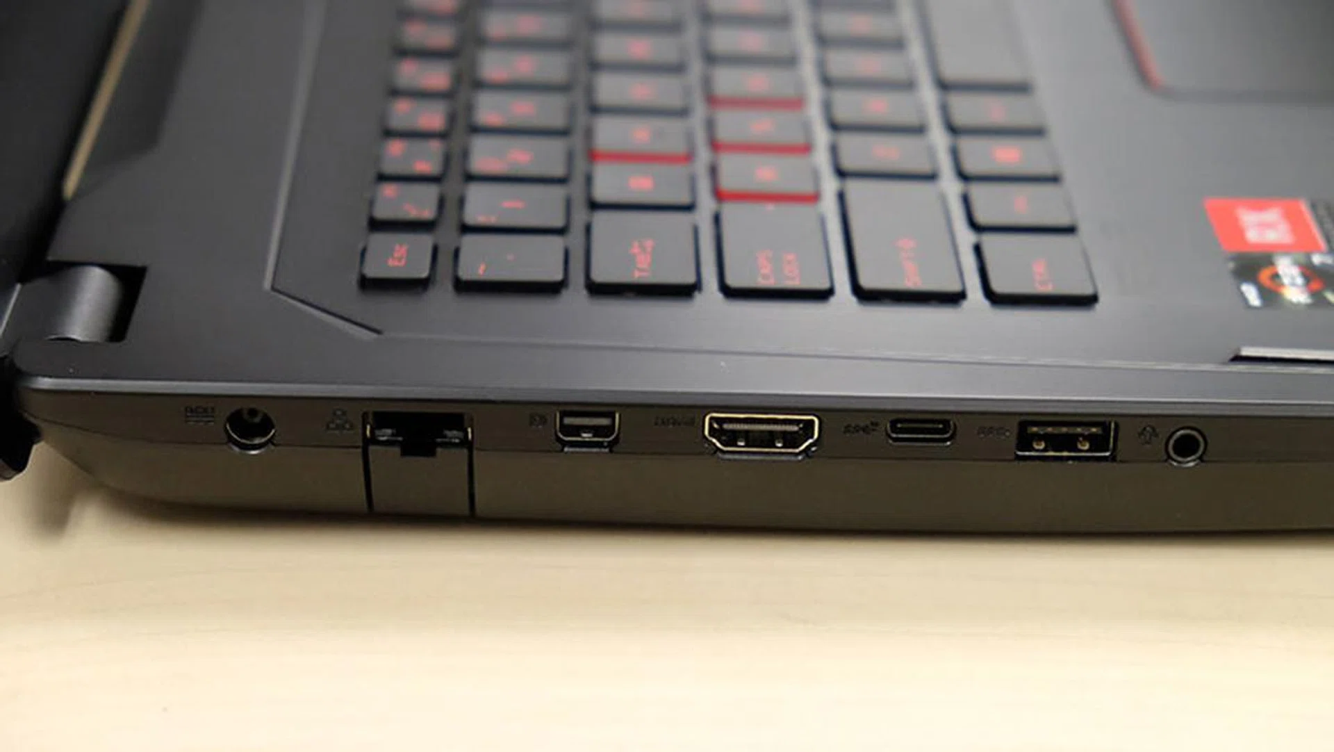 ASUS ROG Strix GL702ZC