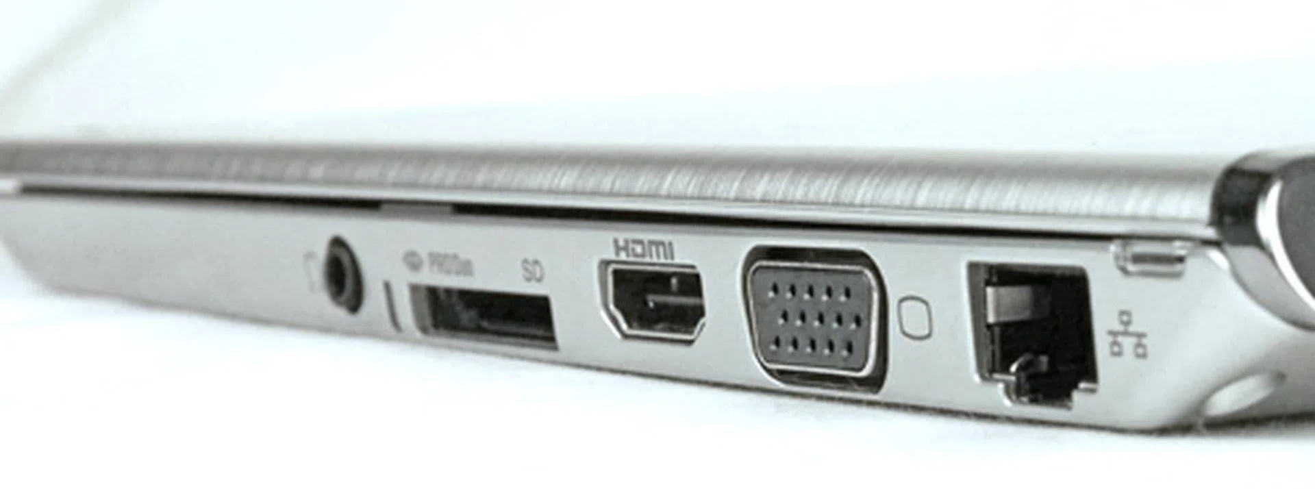 One of Vaio T’s major selling point is its wide array of ports. As you can see, it offers an RJ45 LAN and VGA ports that aren't usually seen in most Ultrabooks. HDMI port, card reader and a headphone jack round up the list of connections on this side profile.