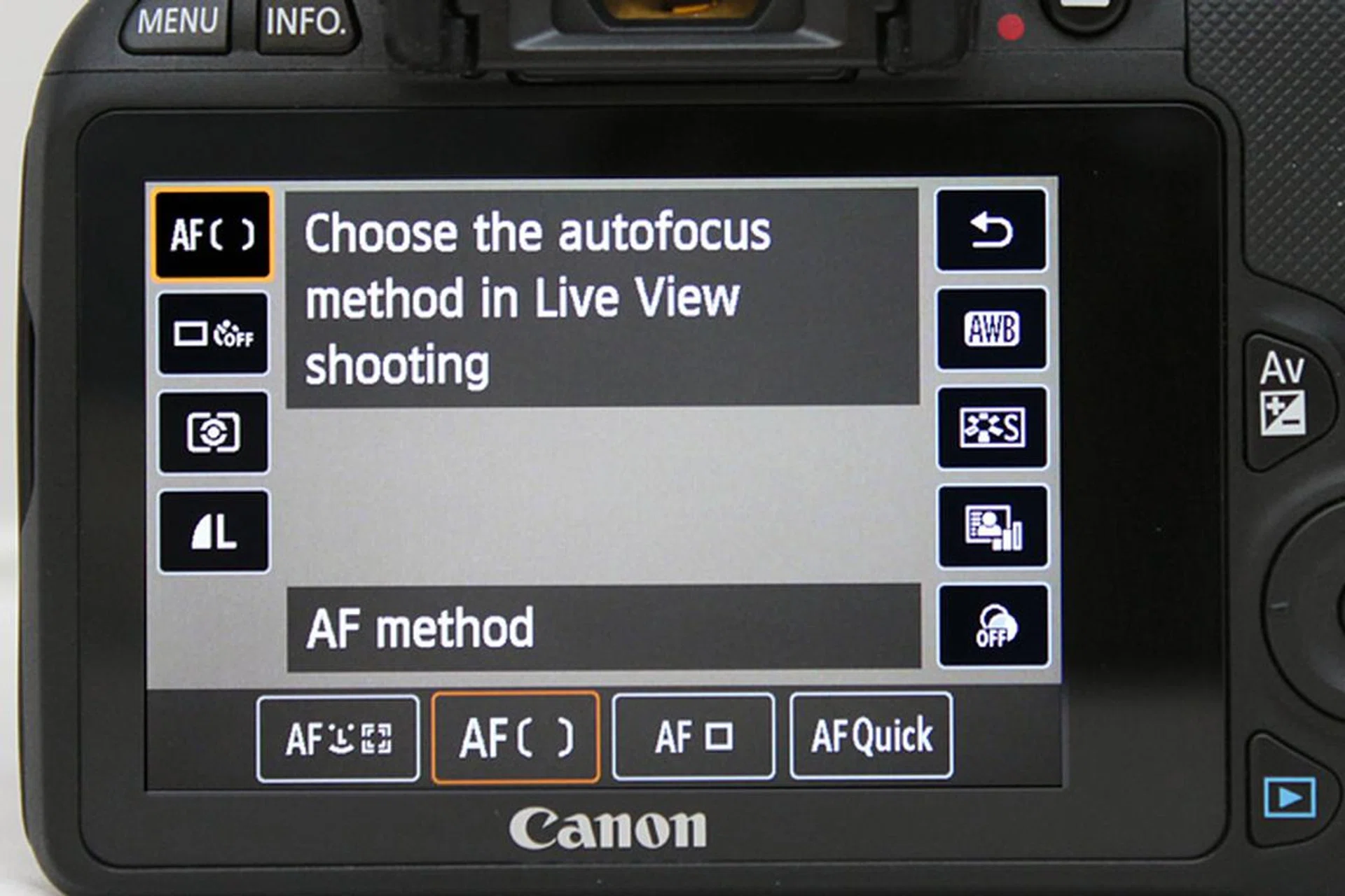 The Live View interface is smooth and elegant, giving you quick access to settings via either touch or the physical controls.