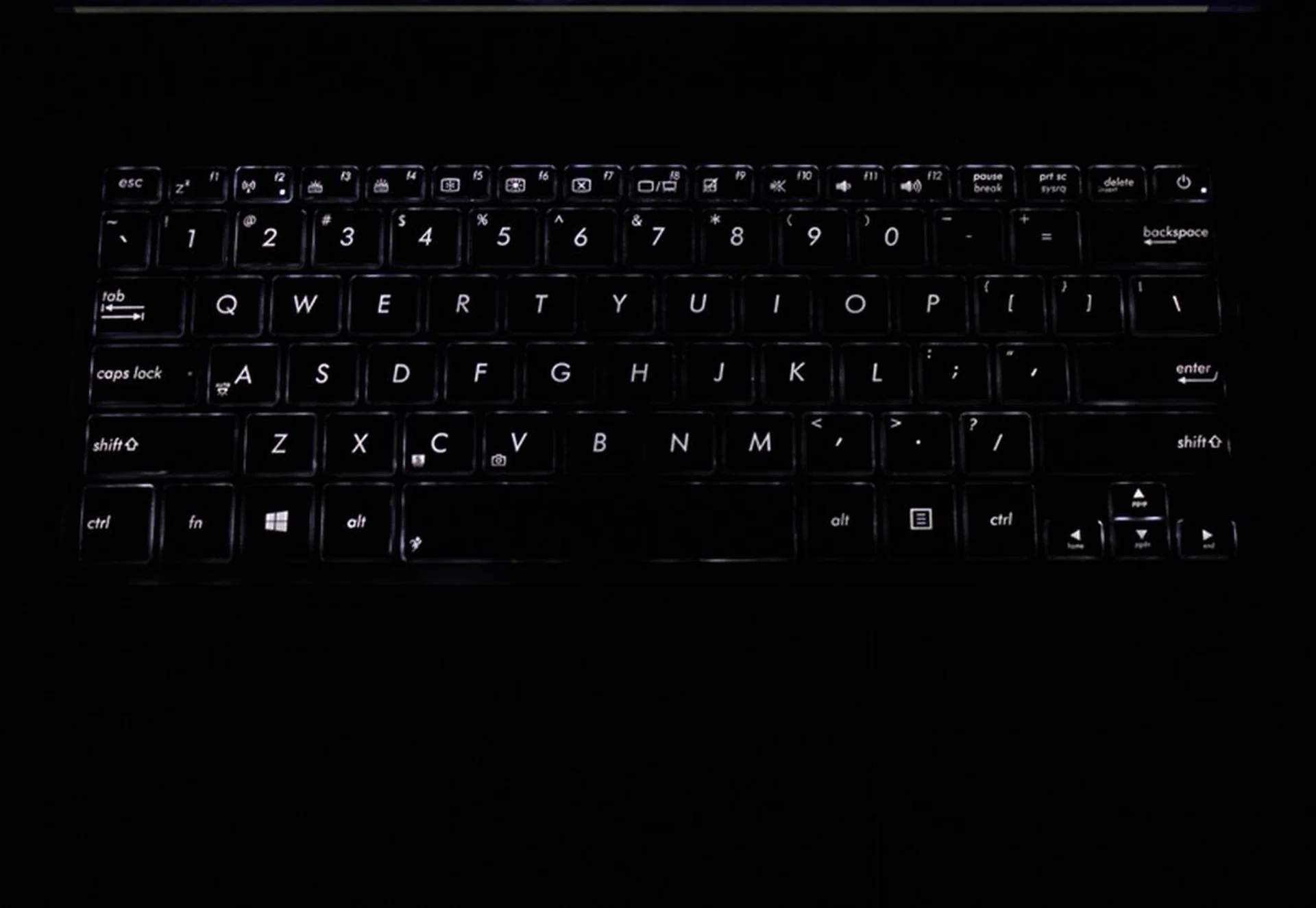 In the dark, the keyboard backlight is easily visible - unfortunately, the trackpad isn't backlit so you'll have to feel around for it.