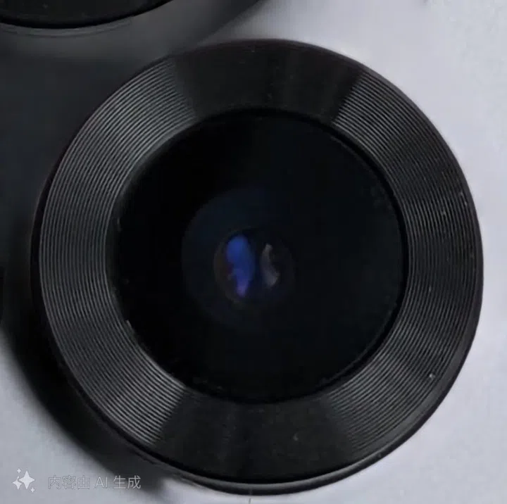 A close-up purported image of the new camera design of the Samsung Galaxy Z Fold6. (Image source: @UniverseIce)