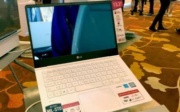 LG gram 13