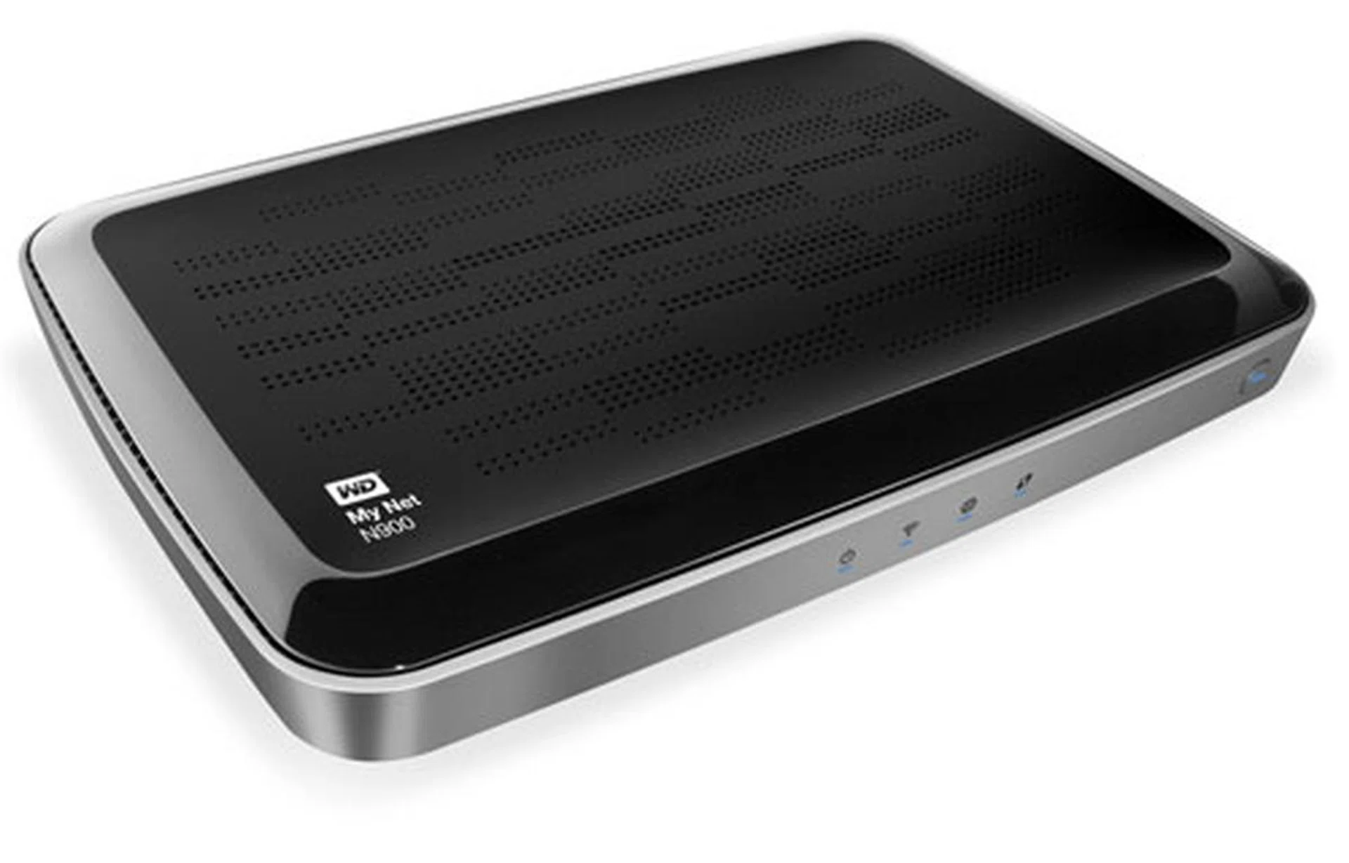 The N900 isn't equipped with the N900 Central's internal storage or wireless backup features. However, it does come with FasTrack Plus and a top speed of 450Mbps on both wireless bands.