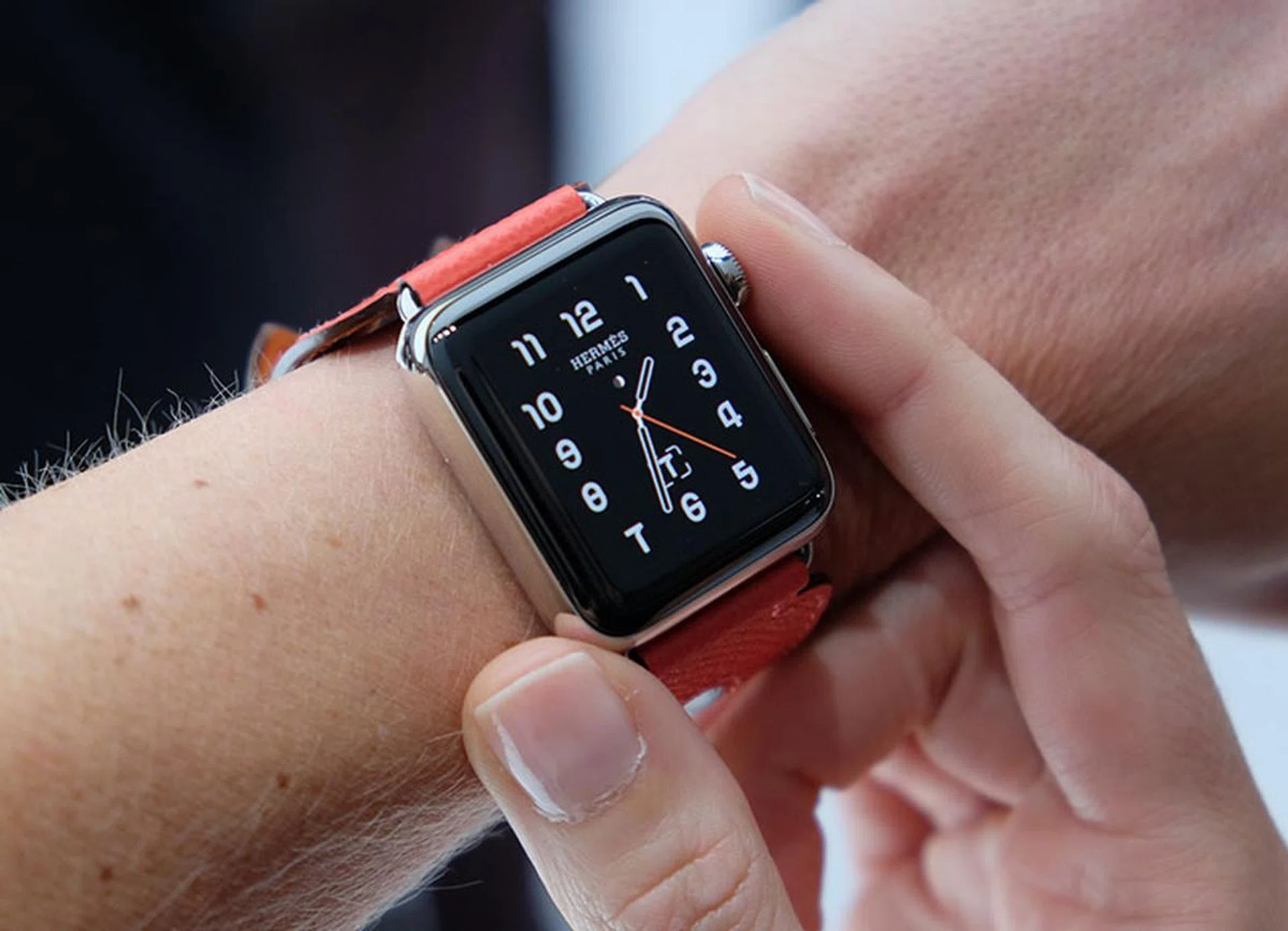 Want some luxury to go with your Apple Watch Series 2 watches? Then you'll have to go for the Apple Watch Hermès models.