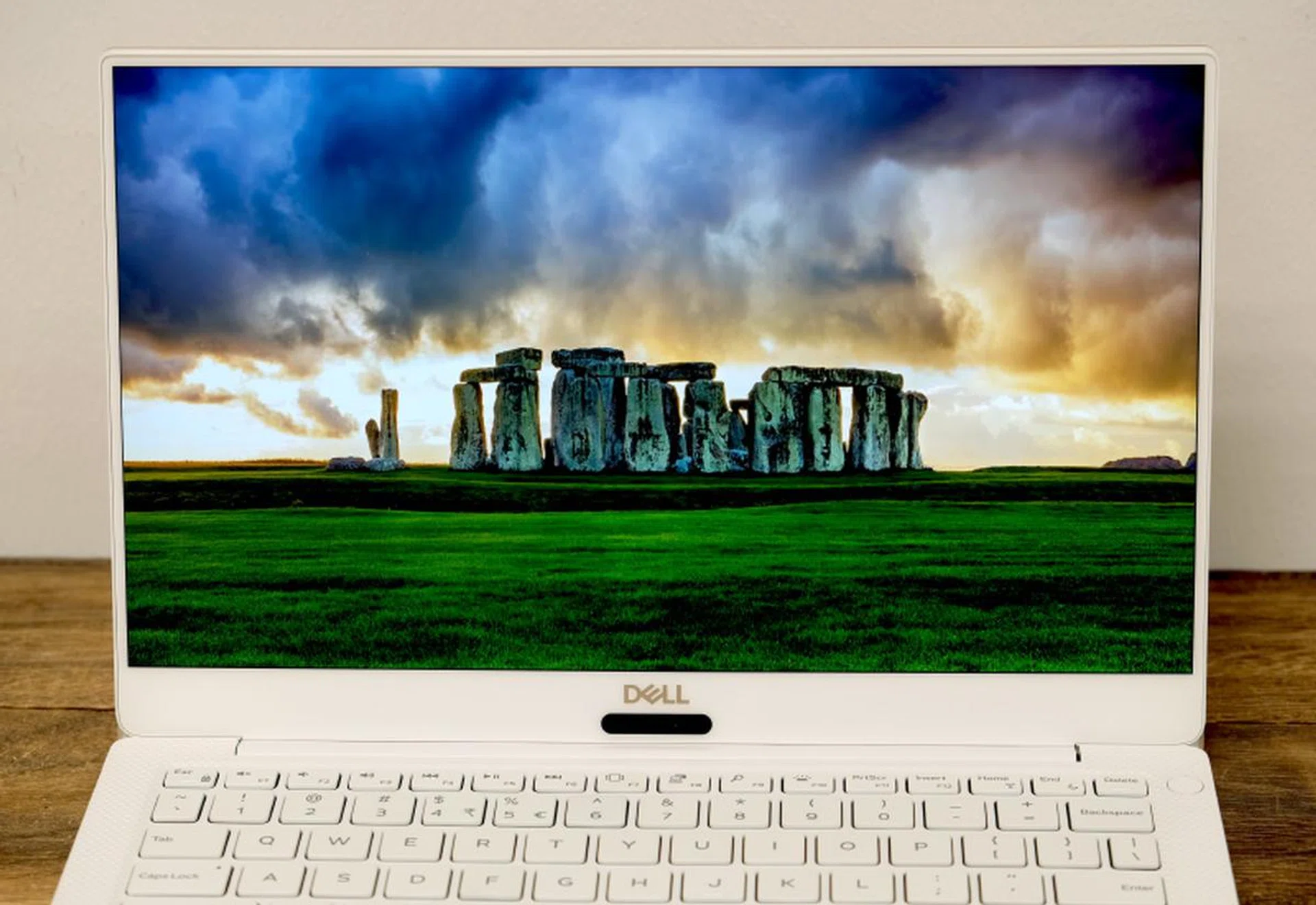 The XPS 13 can be had with a gorgeous 4K touchscreen display. Also, look at how thin the bezels are!