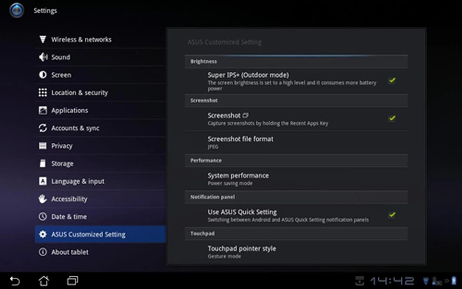 ASUS throws in a set of its own customization settings where you can activate Super IPS+, a setting which sets the screen brightness to a high level for outdoor usage. You also can enable or disable screenshot. Featured only in the Transformer Prime is the Performance section, where you toggle between three  power modes (Balanced Mode, Normal Mode and Power Saving Mode). We will explain these modes in detail in the Battery Performance section.