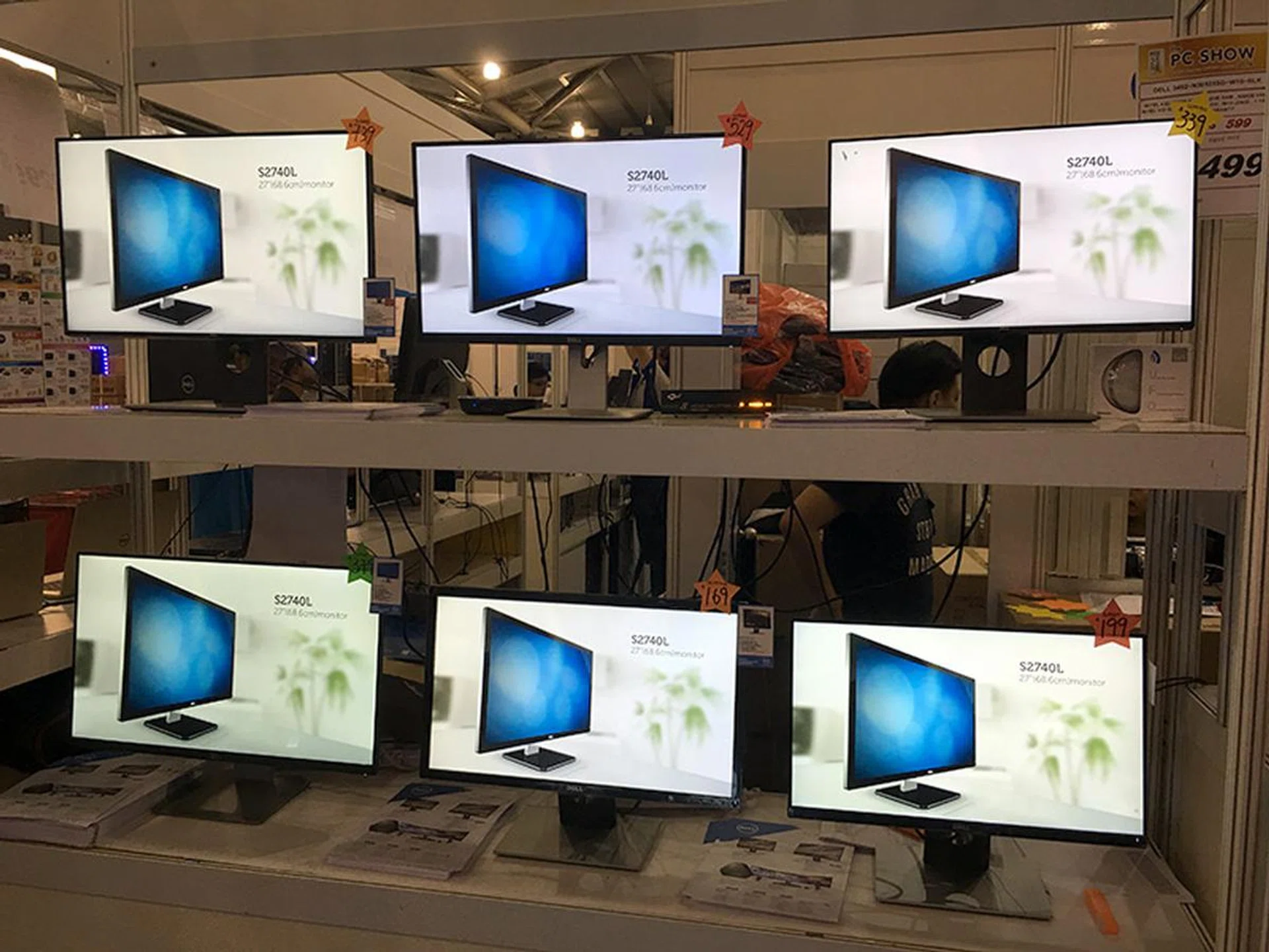 Dell monitors are once again out in full force at PC Show. The U2515H (second one on top row) is a 25-inch, 2,560 x 1,440-pixel monitor, and it's going for $529. Resolution aside, we like that it supports HDMI/MHL (two in fact), DisplayPort, and has five USB 3.0 downstream ports.