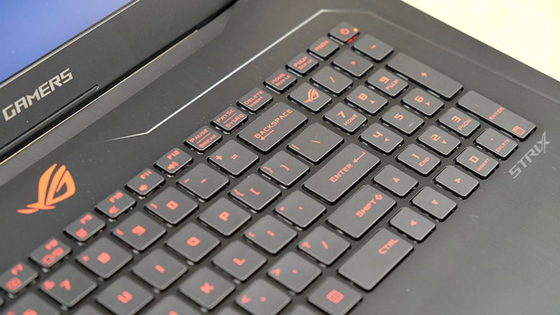 ASUS ROG Strix GL702ZC