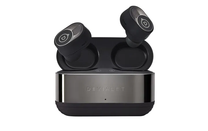 Devialet Gemini II in Matte Black.