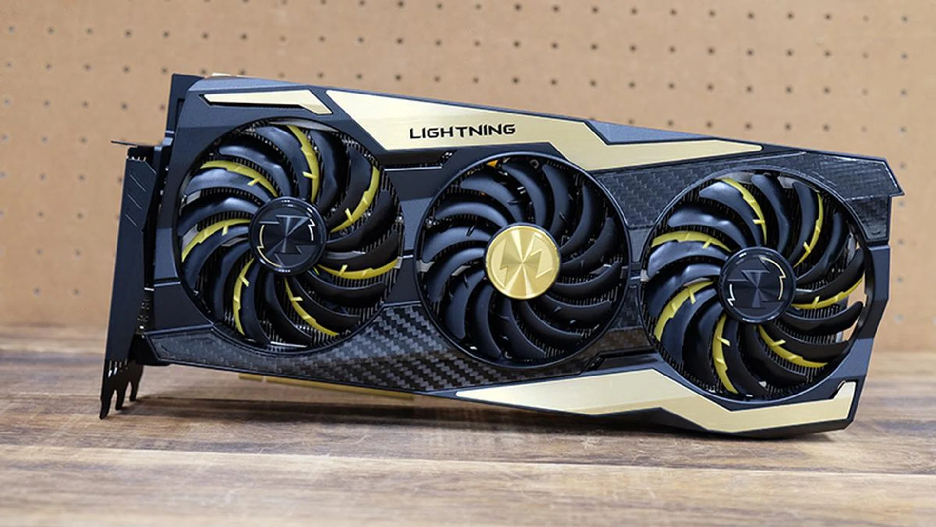 MSI GeForce RTX 2080 Ti Lightning Z