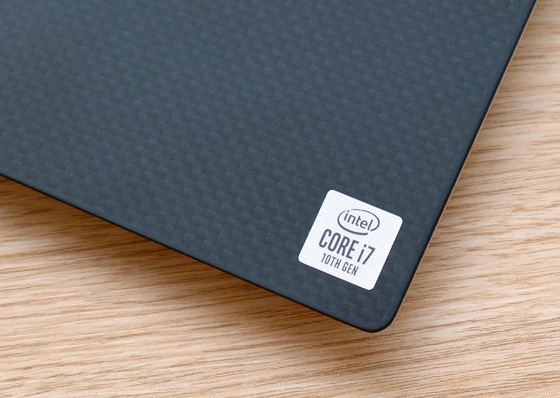 The XPS 13 2-in-1 is only available with Intel's newest Core i7-1065G7 processor.