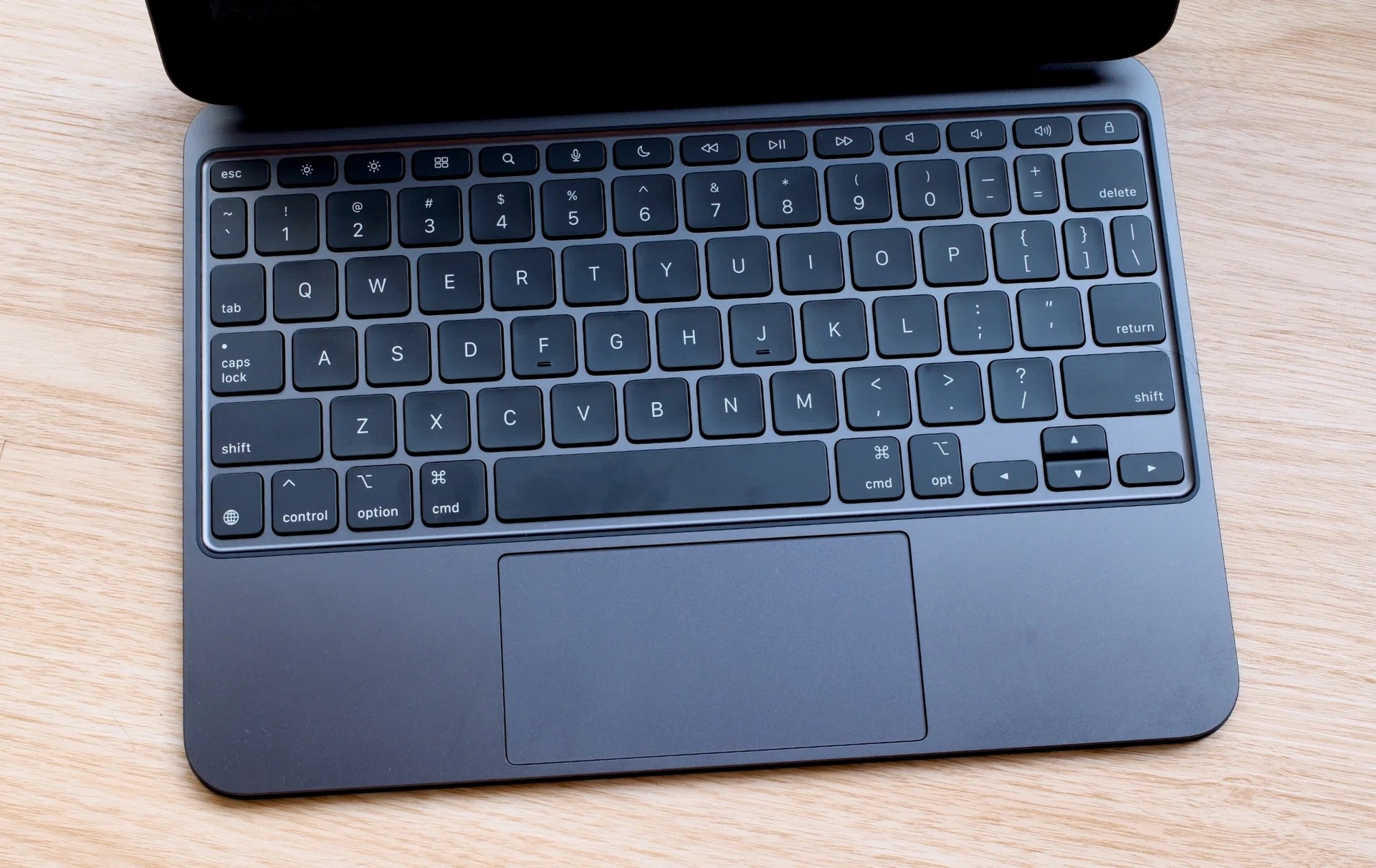 The Magic Keyboard is pricey, but it's arguably the best keyboard you can buy for your iPad Pro and iPad Air. Photo: HWZ