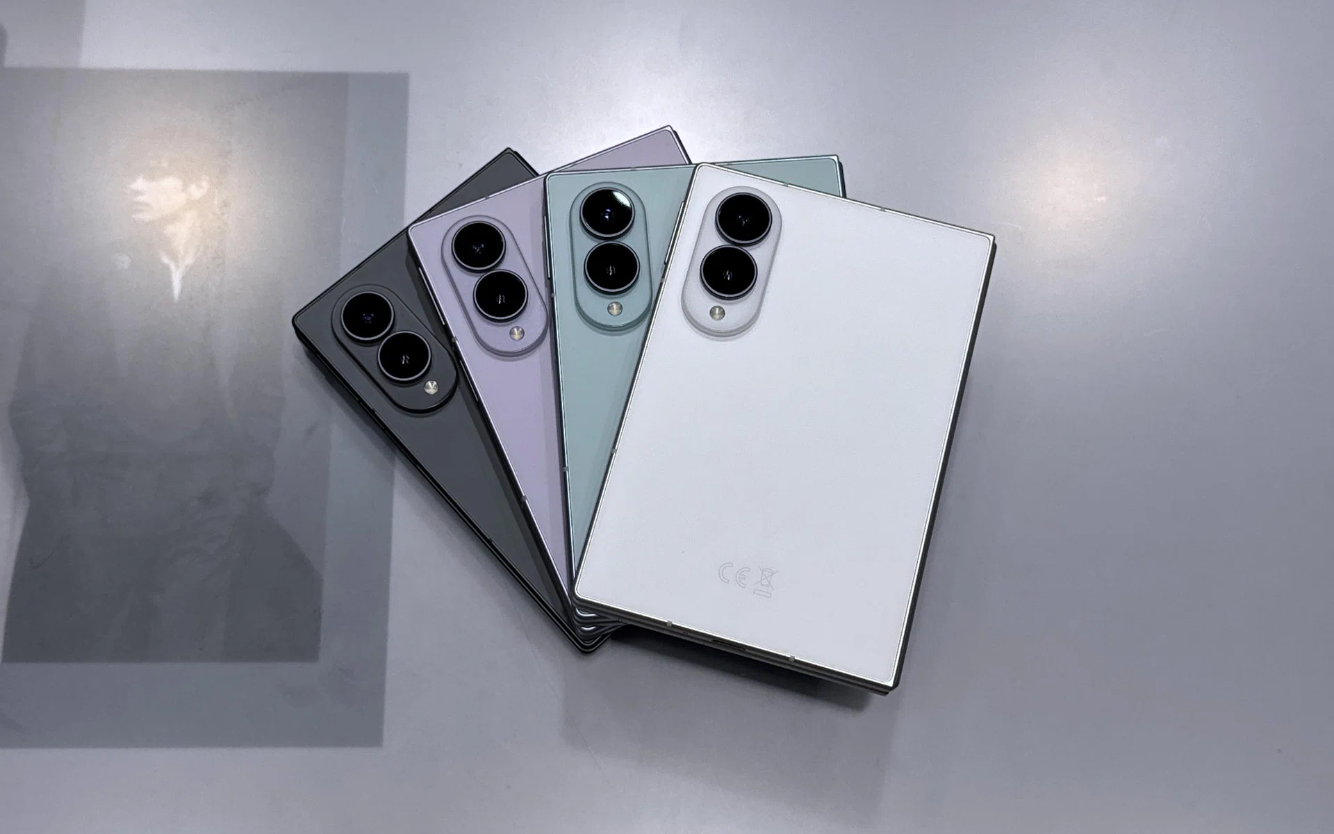 Samsung Galaxy Z Fold8 wide foldable